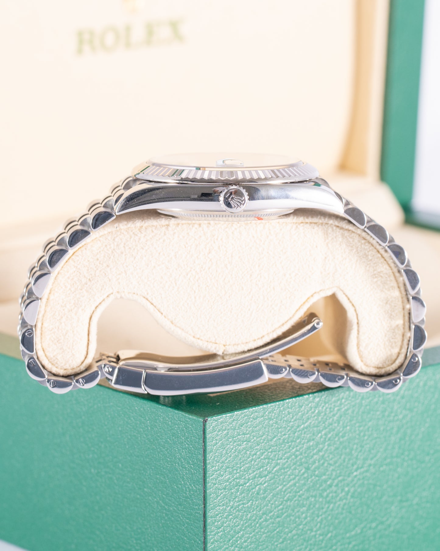 Rolex Datejust 41mm 126334 Mother of Pearl Diamond Dial on Jubilee and Fluted 2018