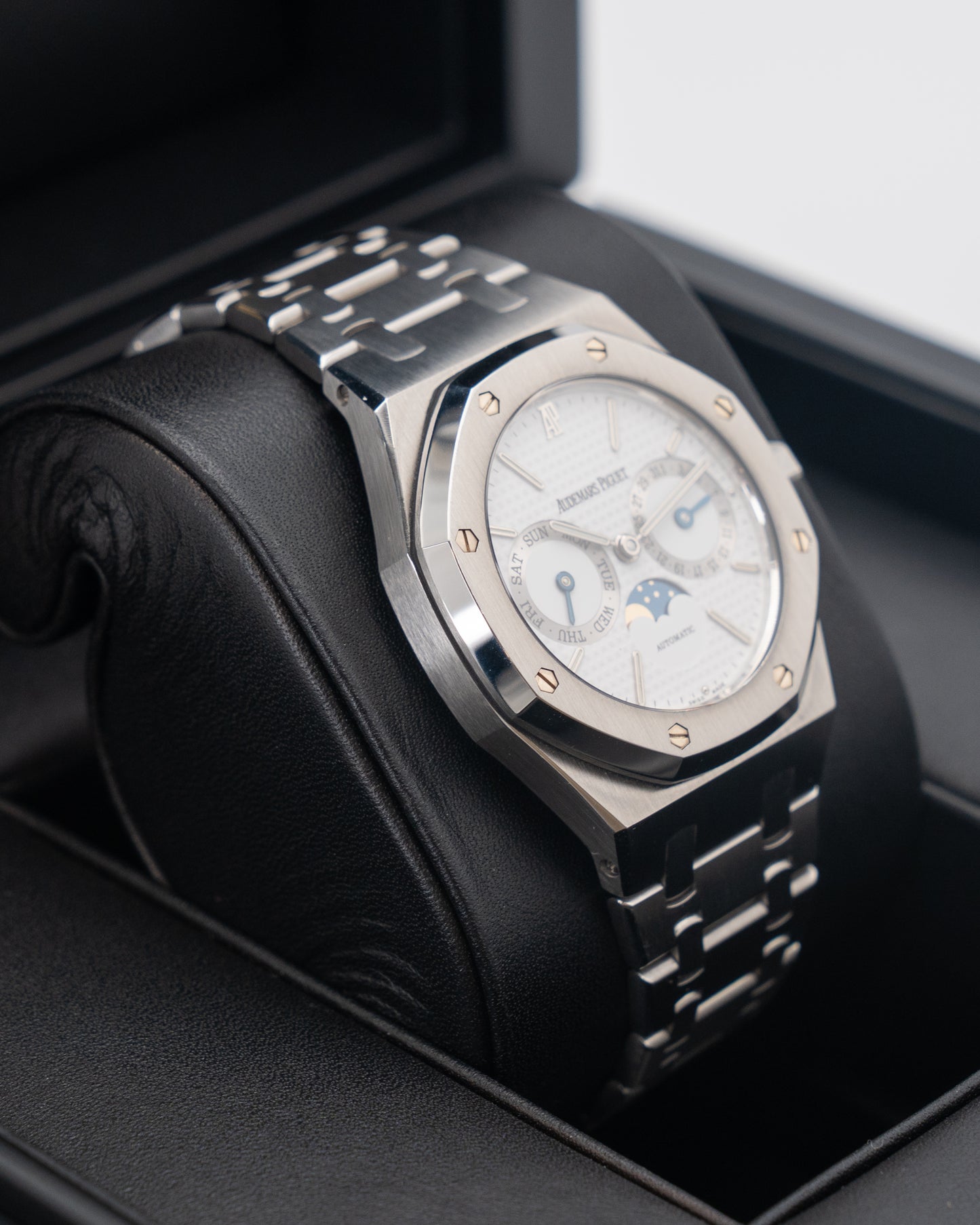 Audemars Piguet Royal Oak "Owl" 36mm 25594ST White Moonphase Day Date E-Serial