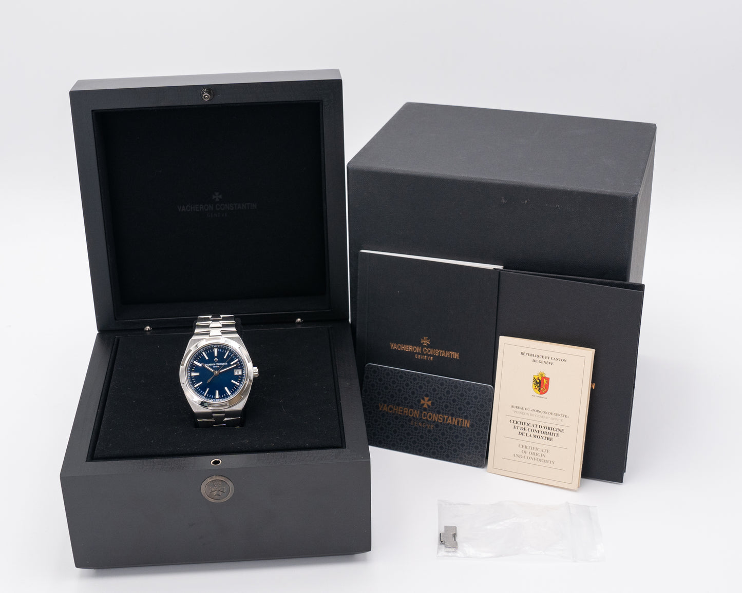 Vacheron Constantin Overseas 41mm 4500V/110A-B128 Blue Time and Date