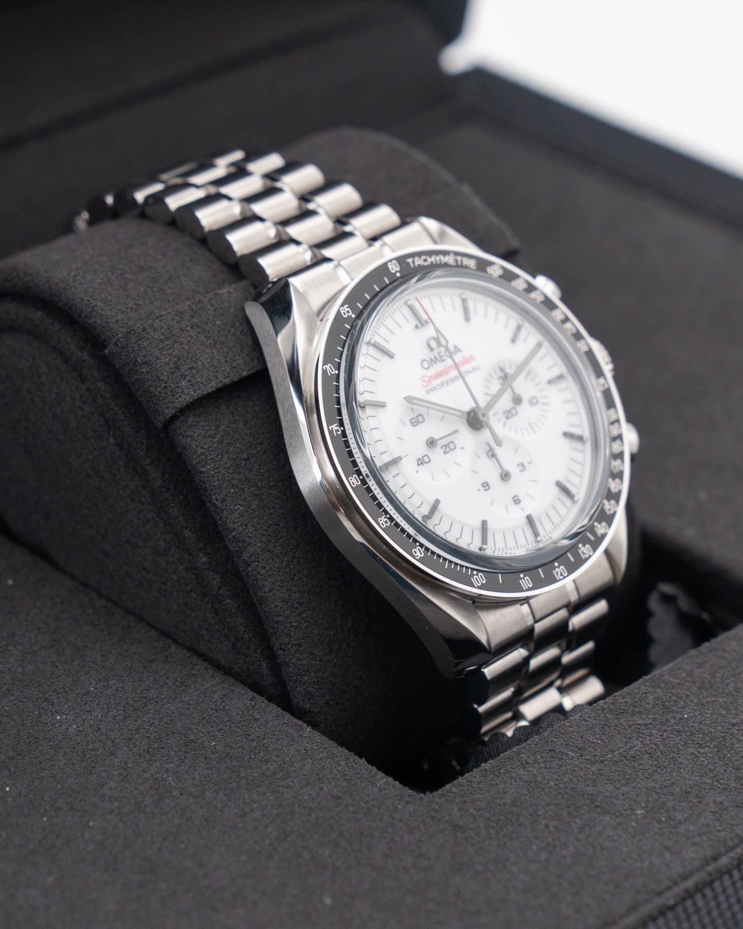 Omega Speedmaster Moonwatch Professional 310.30.42.50.04.001 White Dial 42mm 2024