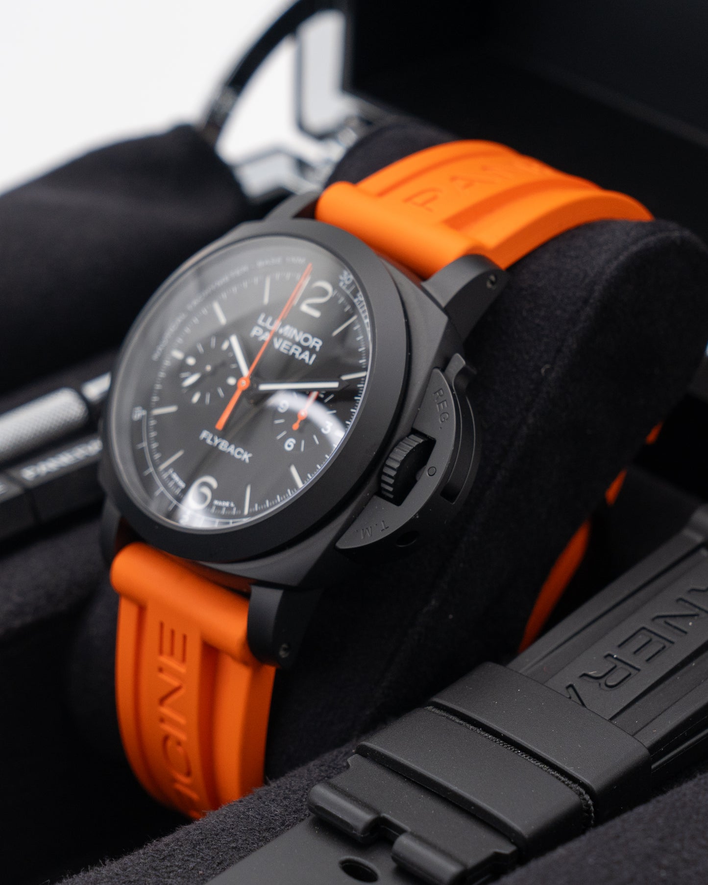Panerai Luminor Ceramica 44mm PAM01298 Chrono Flyback 2021