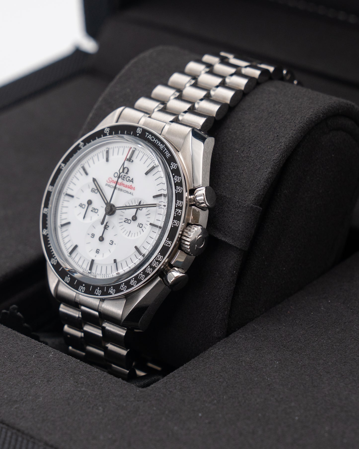 Omega Speedmaster 310.30.42.50.04.001 White Dial 42mm 2024