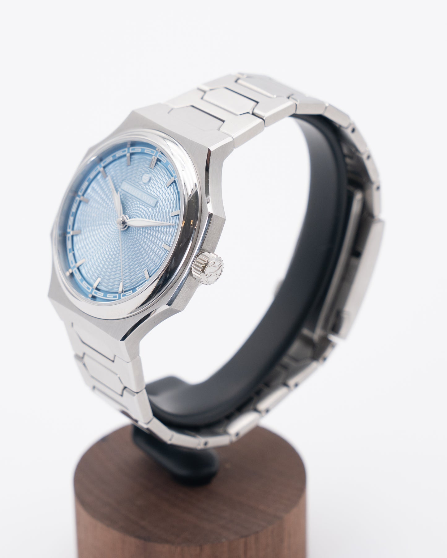 Atelier Wen Perception Piao Blue 40mm 2024