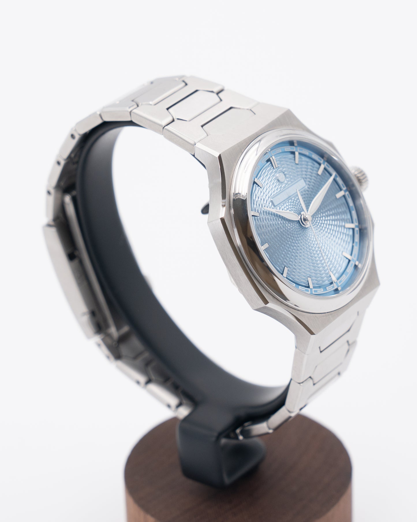 Atelier Wen Perception Piao Blue 40mm 2024