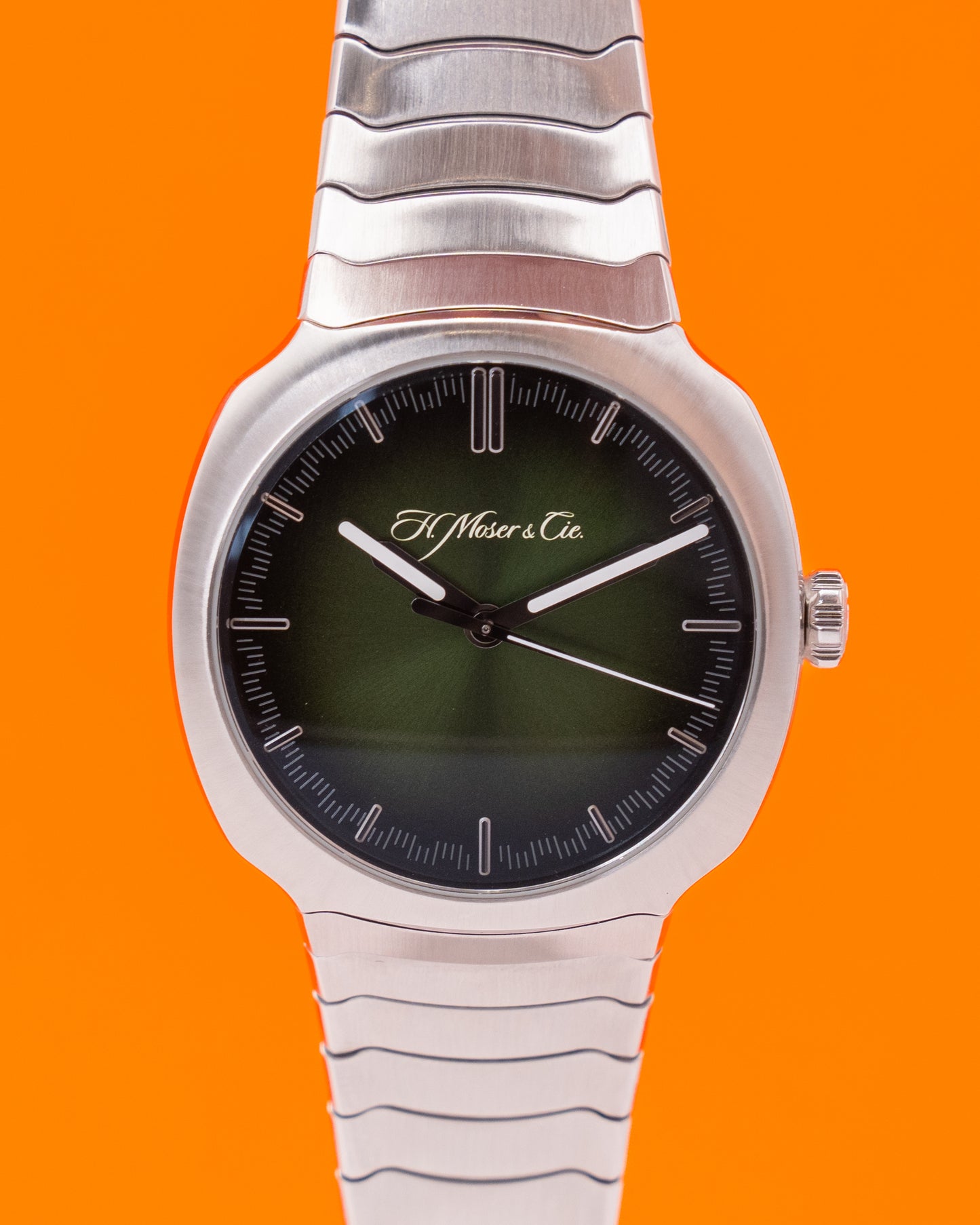 H. Moser & Cie Streamliner Centre Seconds Matrix Green Fume 6200-1200