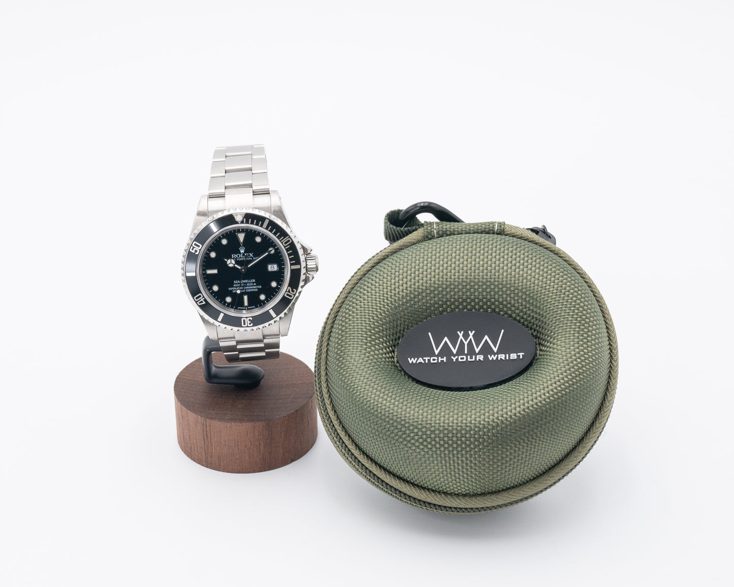 Rolex Seadweller 4000 40mm 16600 Black Aluminum A-Serial