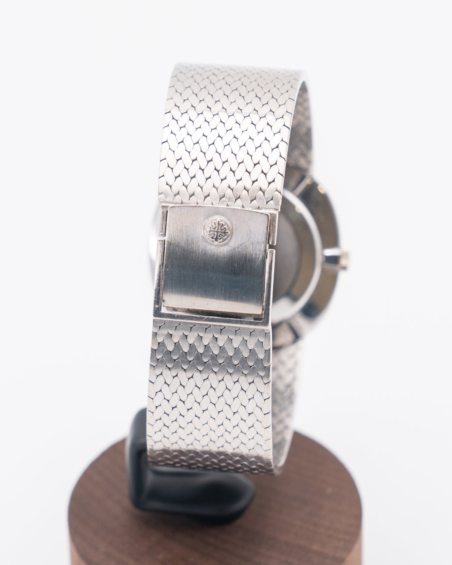 Patek Philippe Jumbo size Golden Ellipse 3544 White Gold TV Case Blue Dial