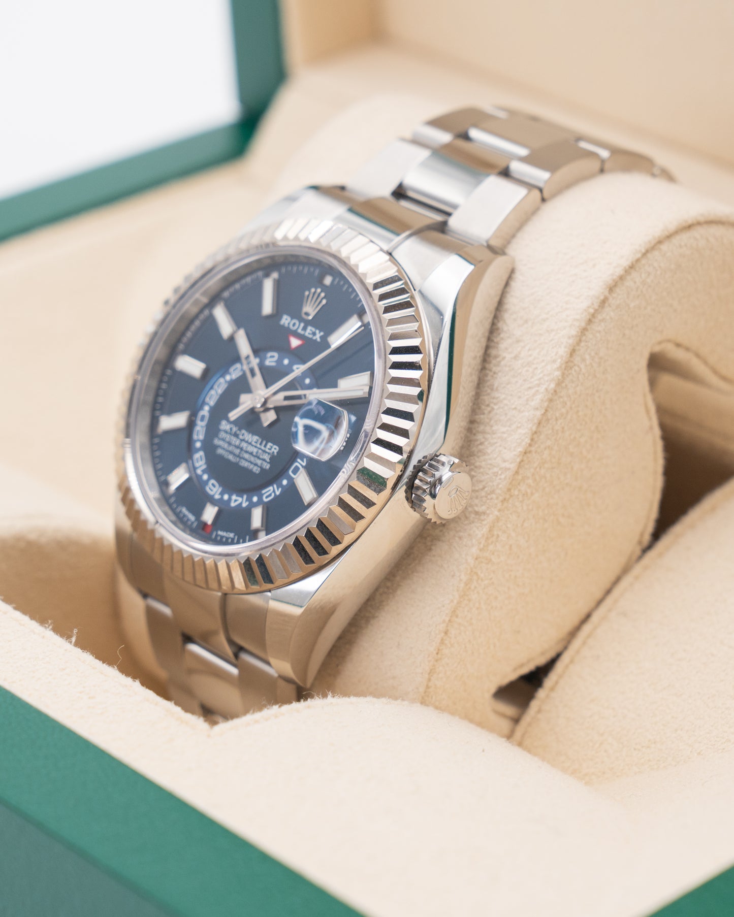 Rolex Sky-Dweller 42mm 326934 Blue on Oyster 2022