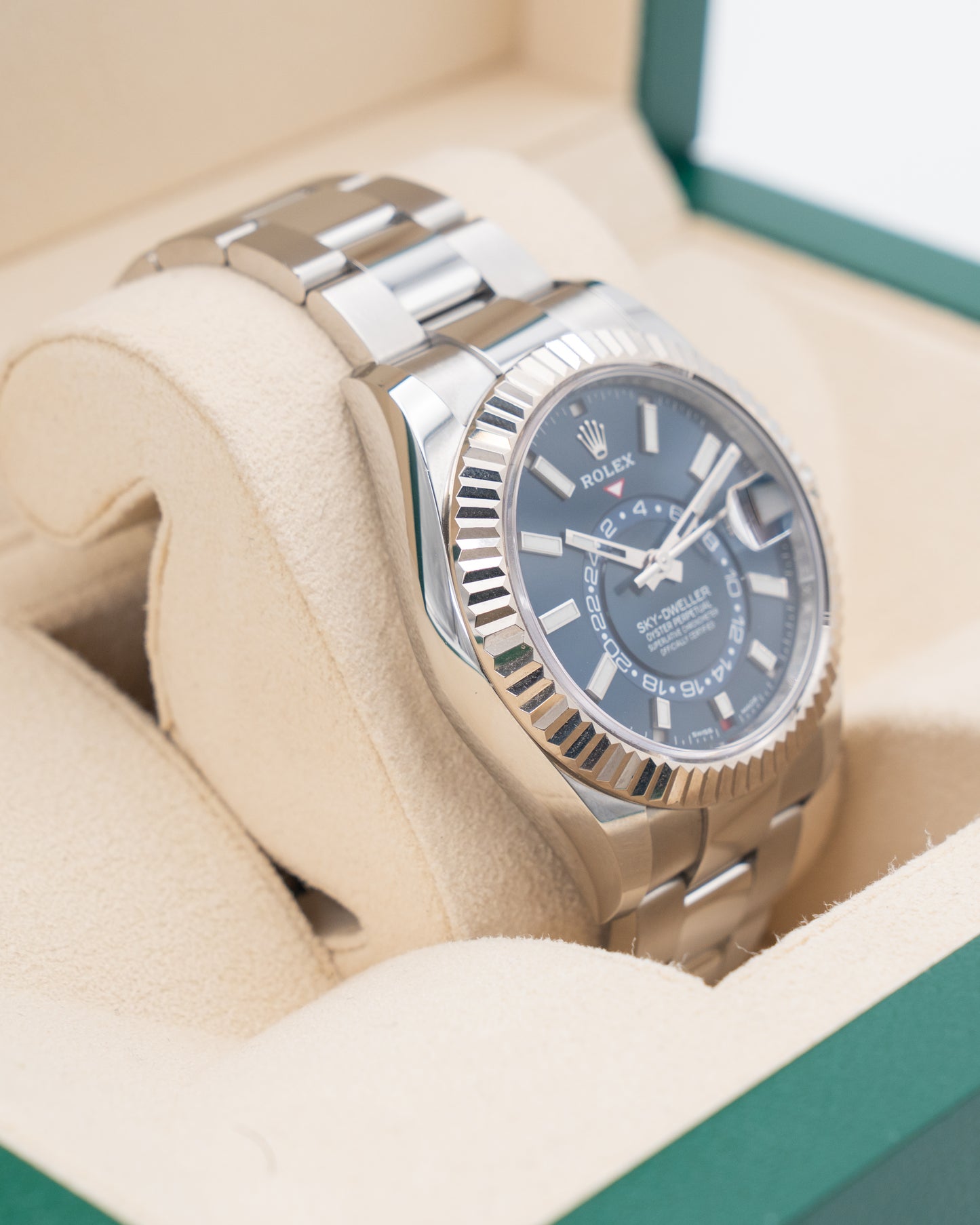 Rolex Sky-Dweller 42mm 326934 Blue on Oyster 2022