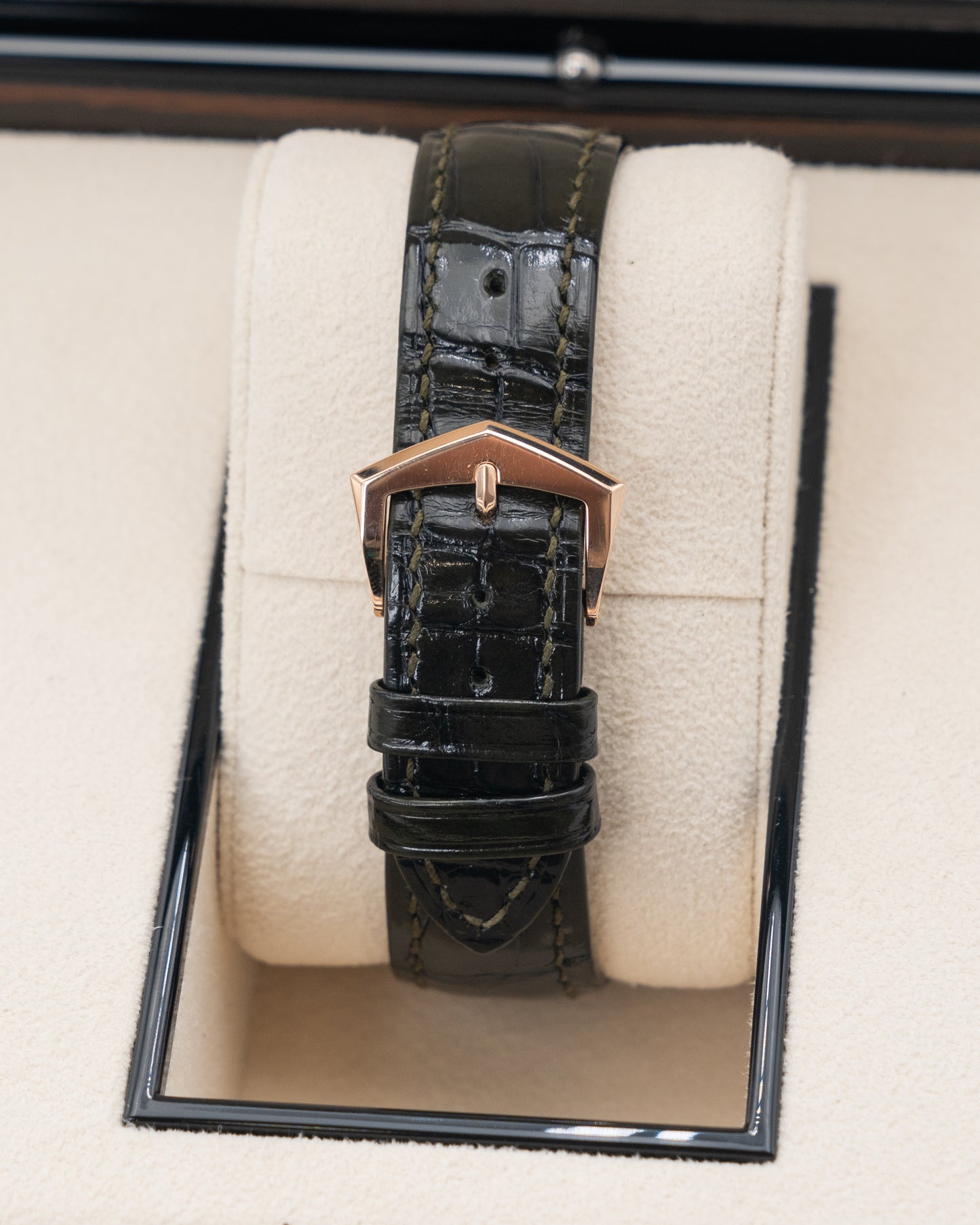 Patek Philippe 5205R-011 Complications Rose Gold Olive Green Dial 40mm 2024