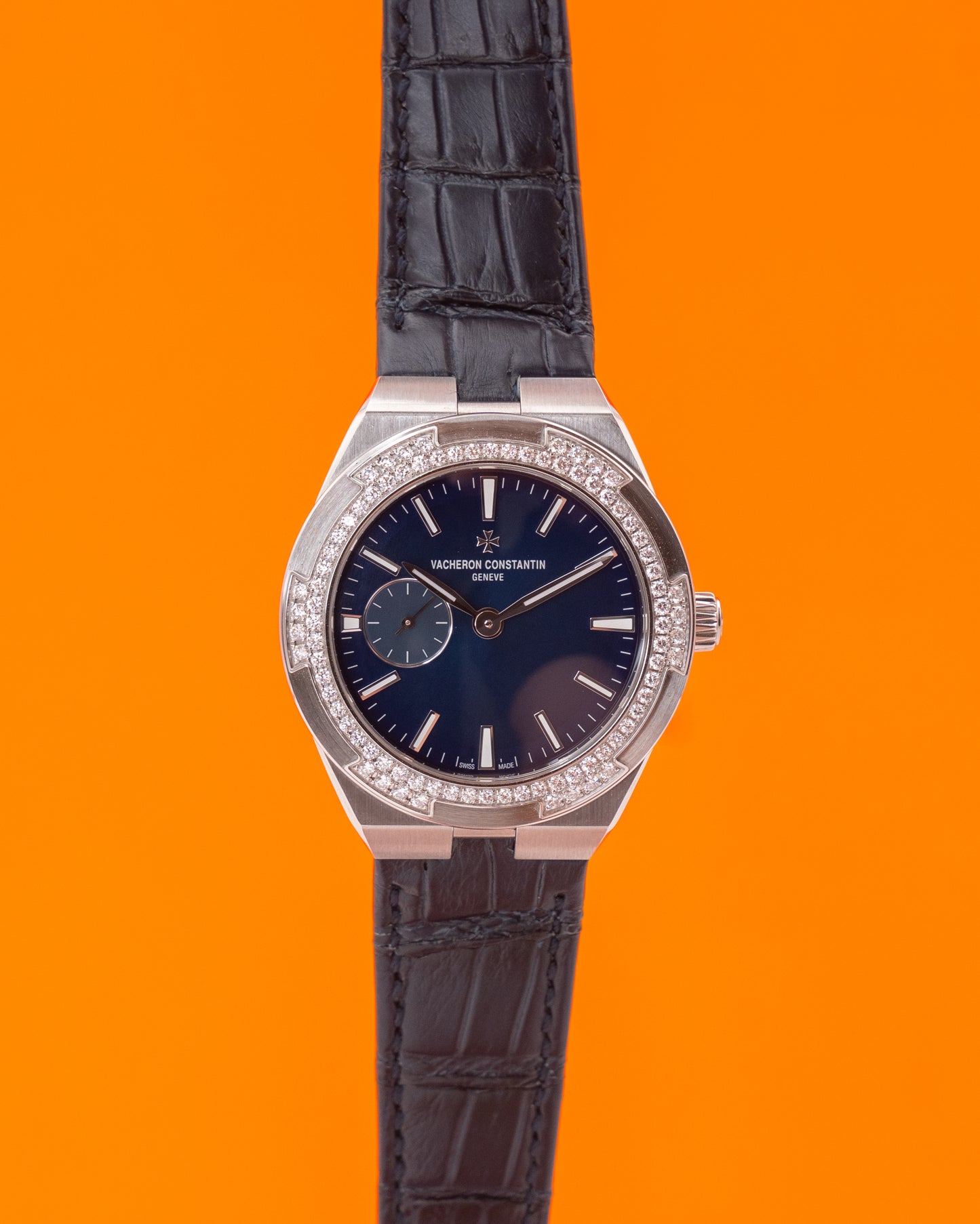 Vacheron Constantin Overseas 37mm 2305V/100A-B170 Lady's with Factory Diamond Blue