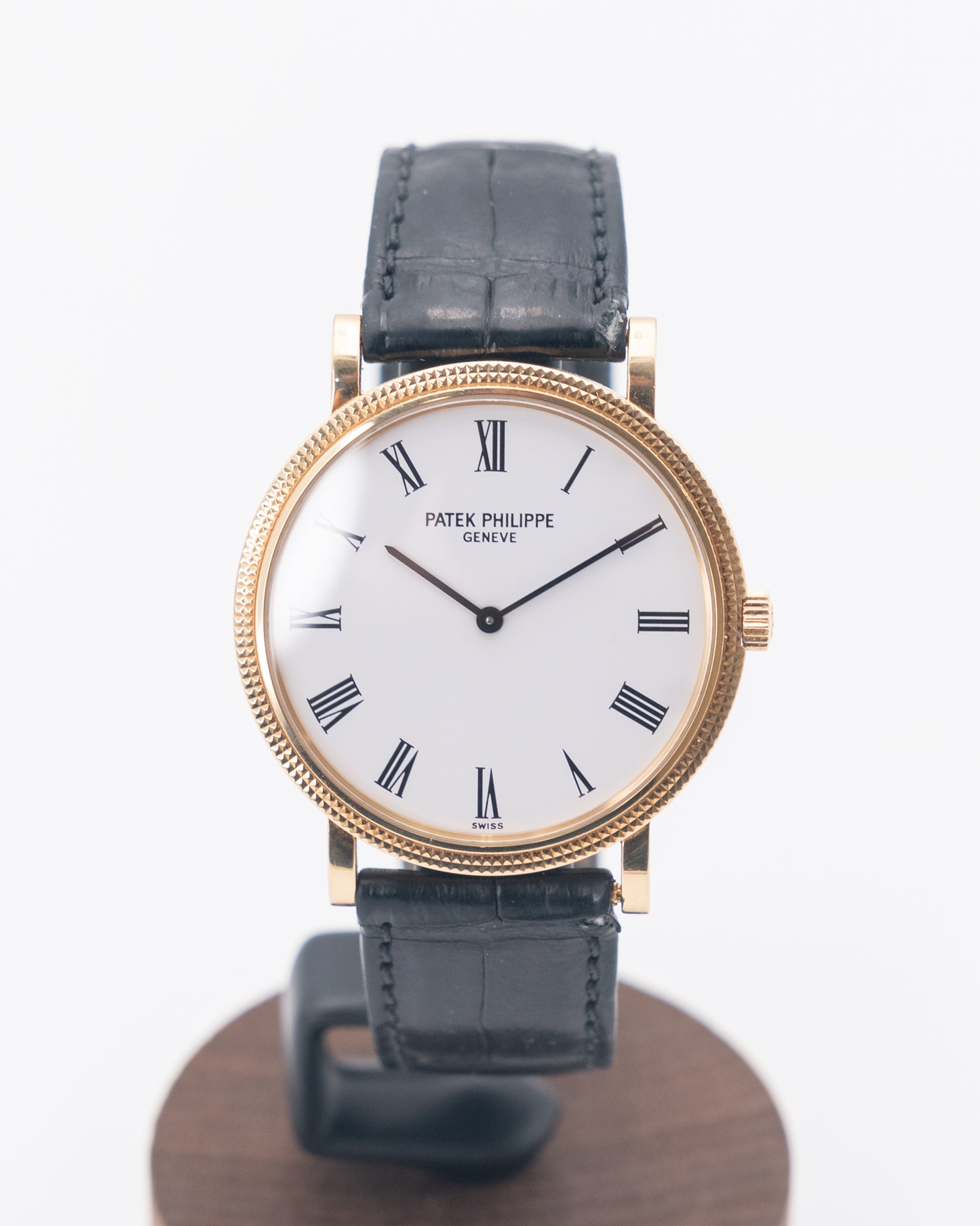 Patek Philippe Calatrava 35mm 5120j-001 White Dial Yellow Gold 2002