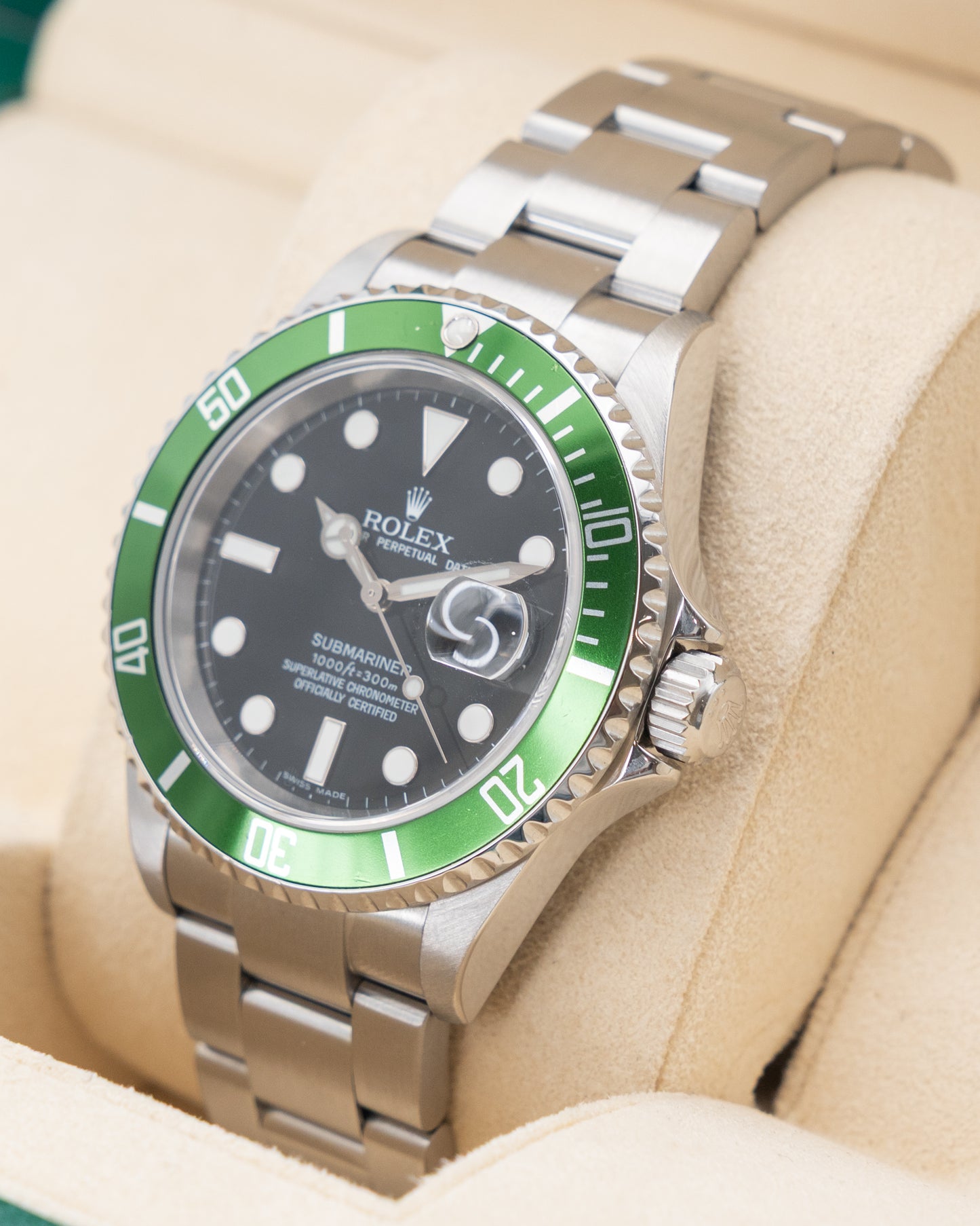 Rolex Submariner Date 40mm 16610V Kermit 2007