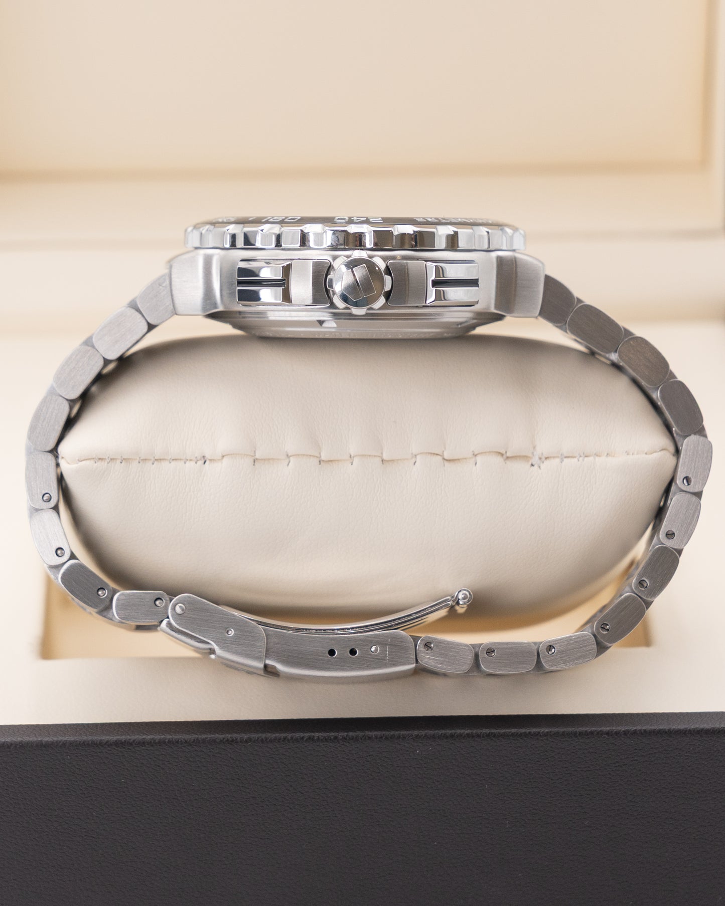 Tag Heuer Formula 1 Calibre 16 44mm CAU2010-BA0874 Chronograph