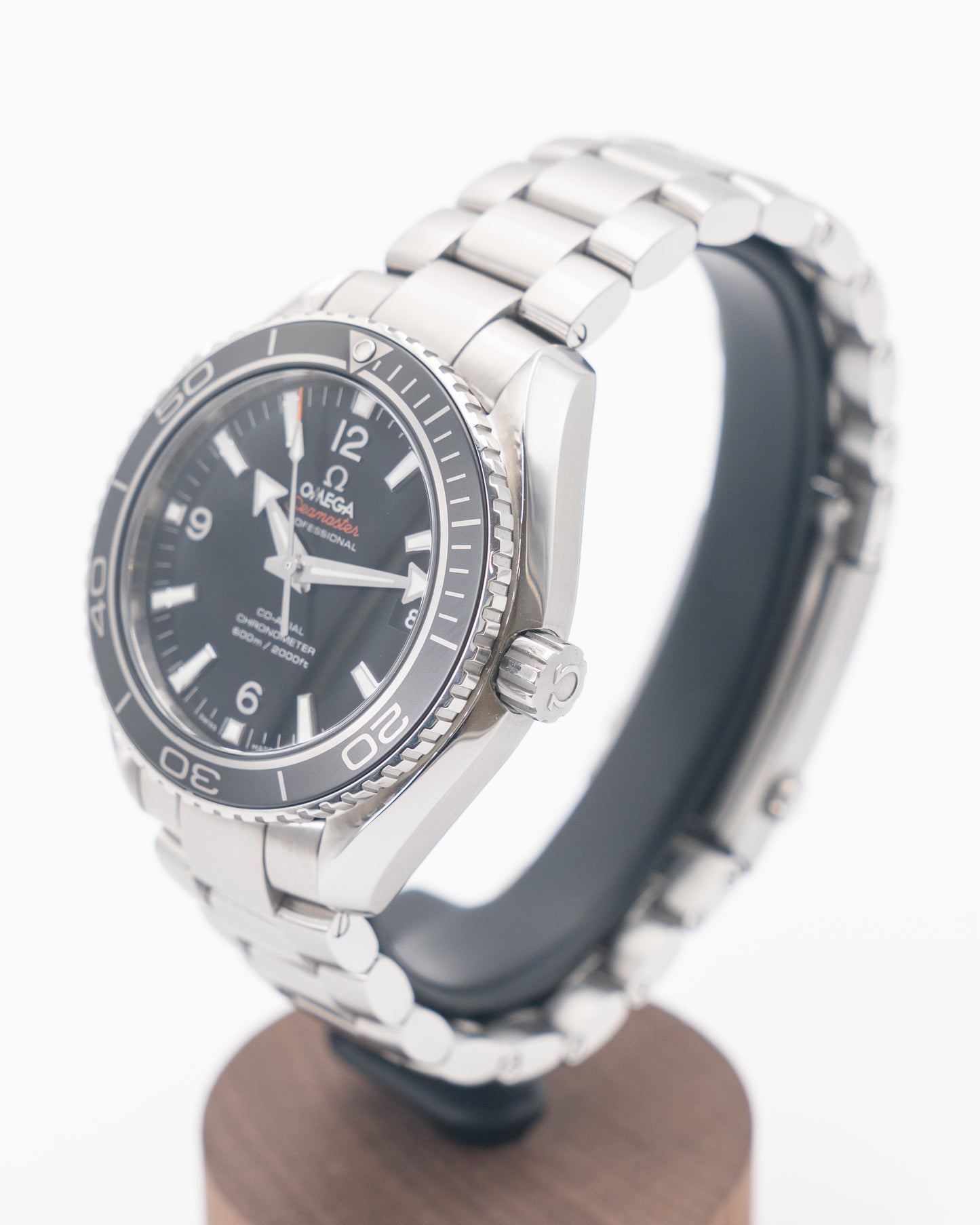Omega Seamaster Planet Ocean 600M 232.30.42.21.01.001 Co-Axial 42 Stainless Steel