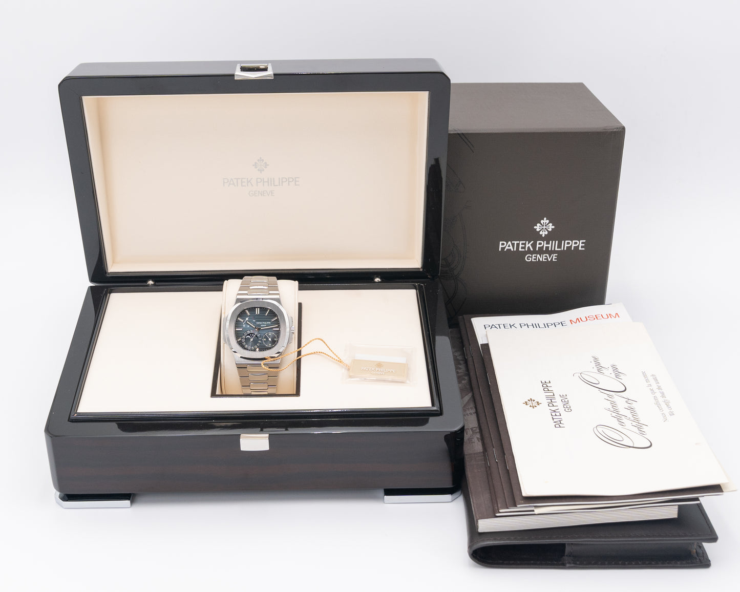 Patek Philippe Nautilus 40mm 5712/1A Blue Dial Moonphase Power Reserve 2015