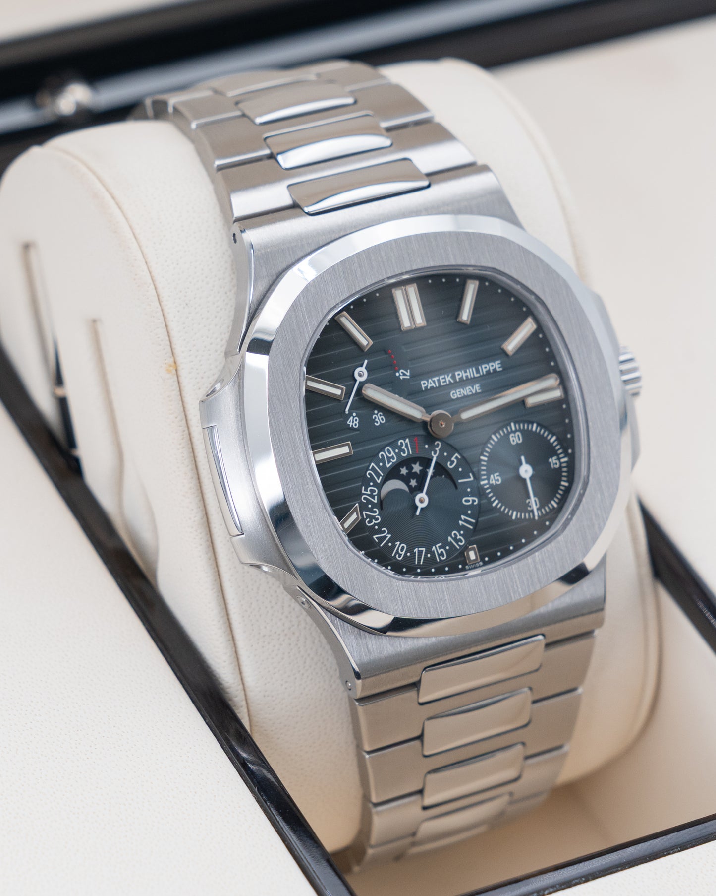 Patek Philippe Nautilus 40mm 5712/1A Blue Dial Moonphase Power Reserve 2015