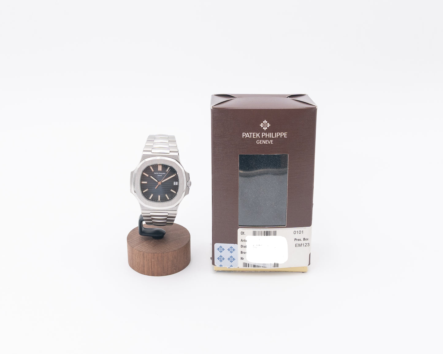 Patek Philippe Nautilus 40mm 5711/1A Blue Dial 2014