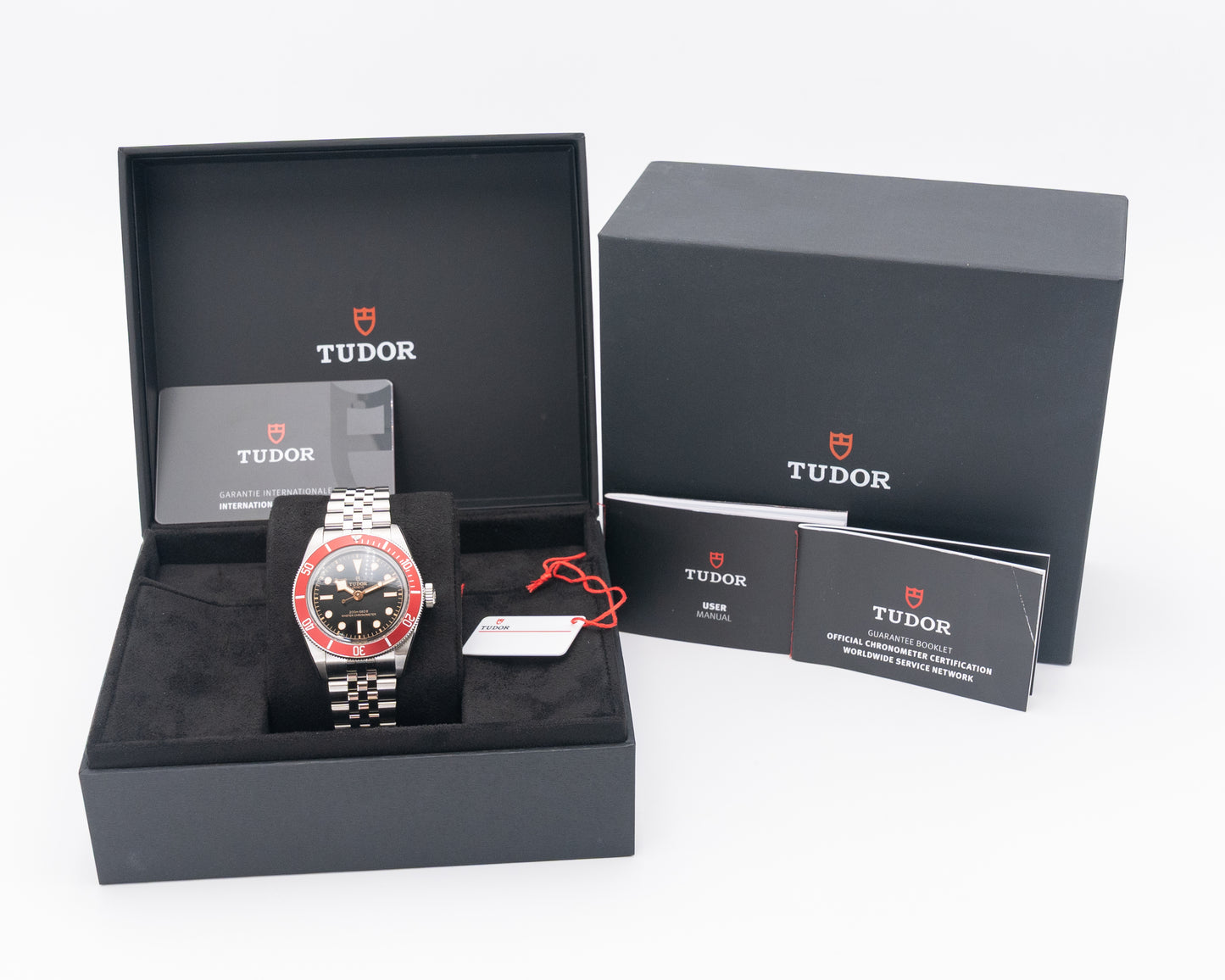 UNWORN WITH STICKERS Tudor Black Bay 41mm 7941A1A0RU Red Jubilee 2025