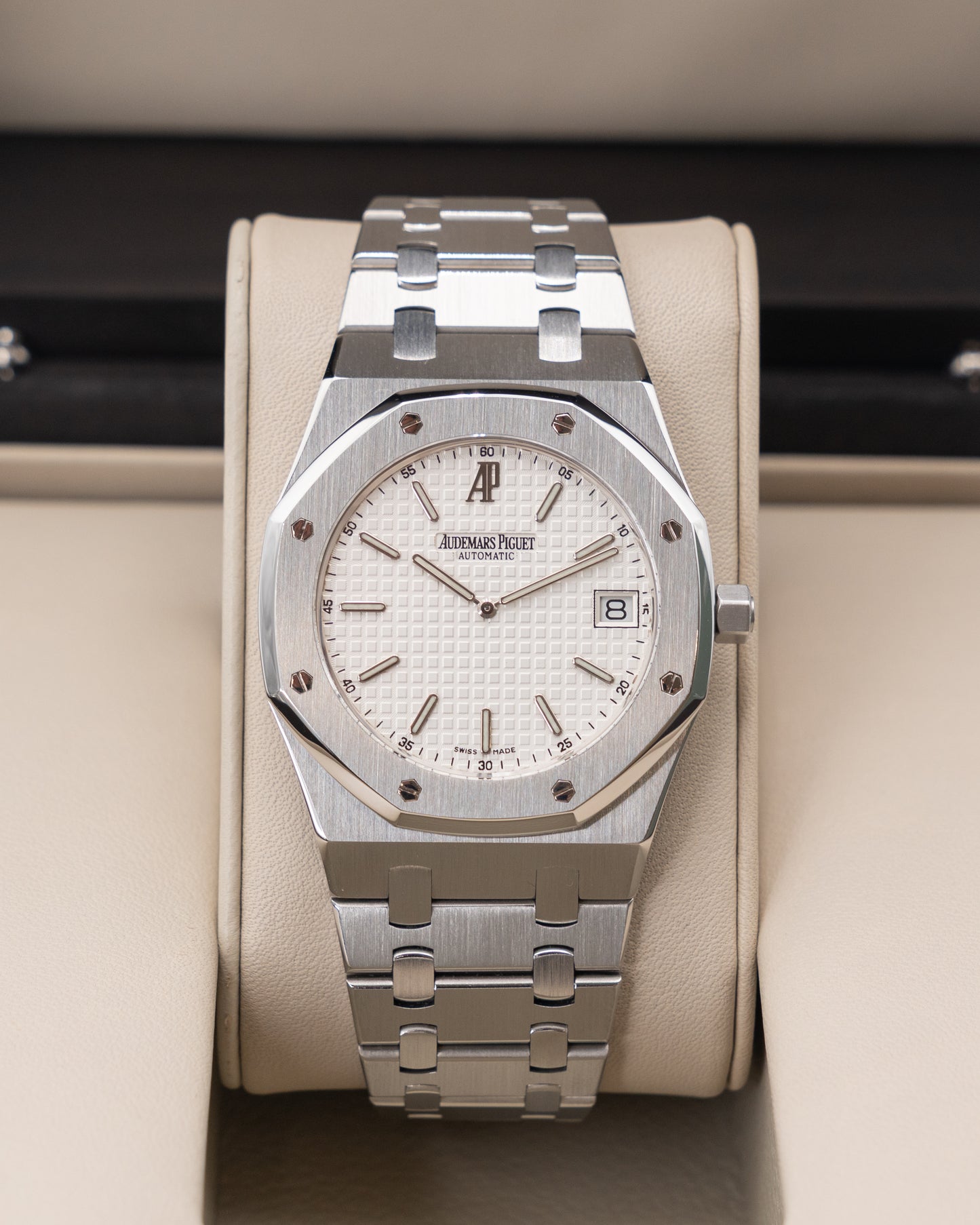 Audemars Piguet Royal Oak Jumbo 39mm 15202ST White 2009