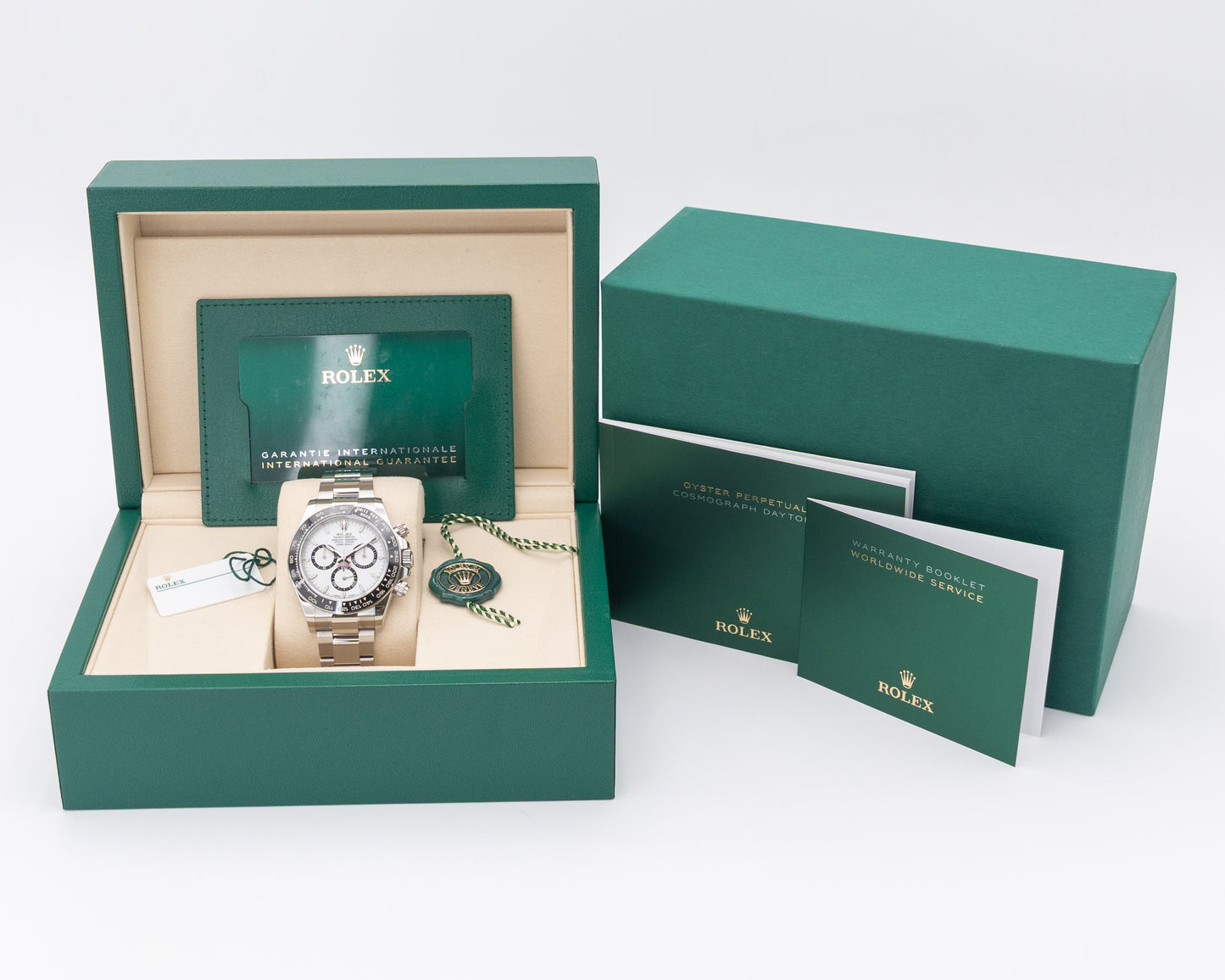 UNWORN Rolex Daytona 40mm 126500LN Panda White 2025