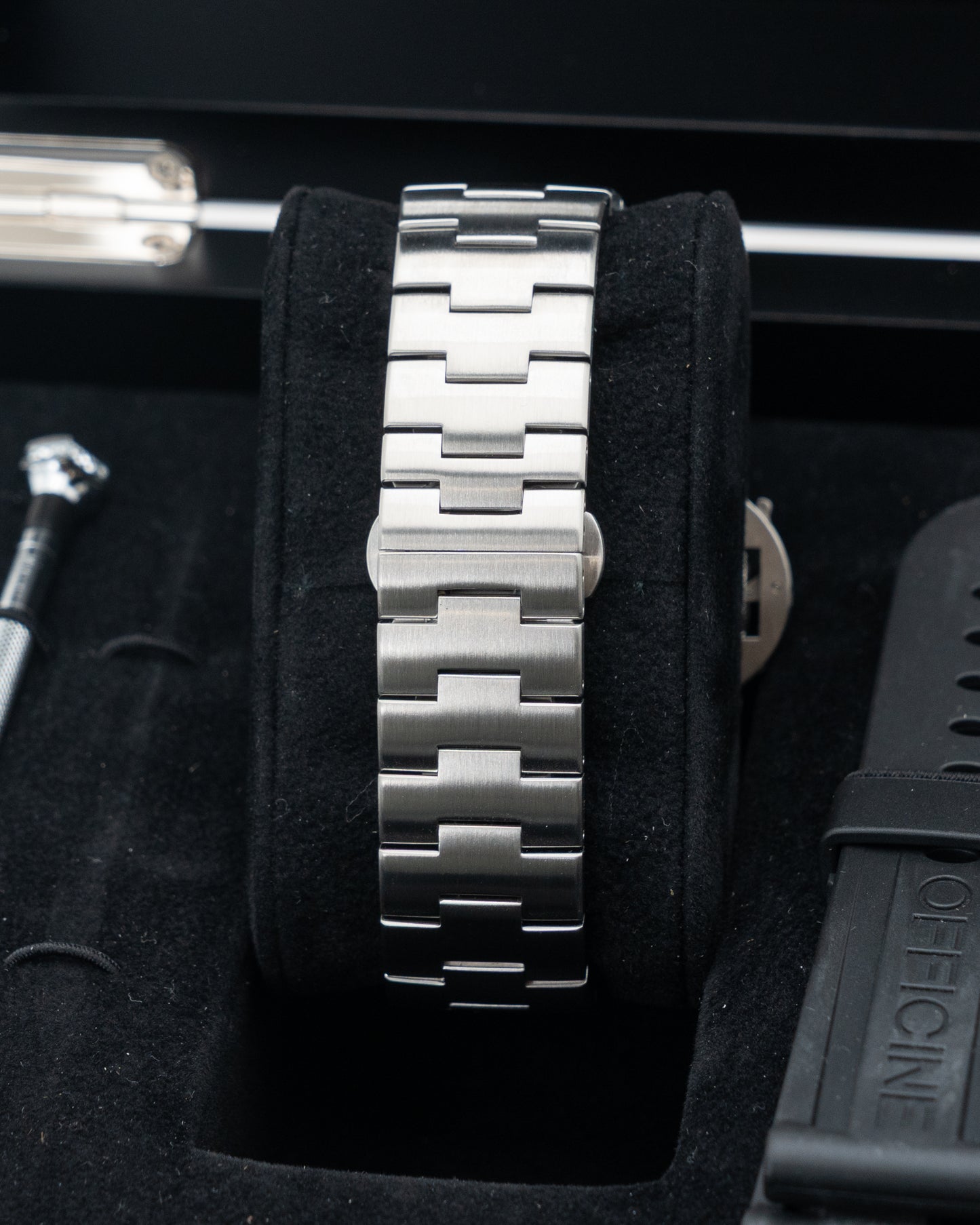 Panerai Luminor Chrono Daylight Patina 44mm PAM00356 Black on Bracelet 2011