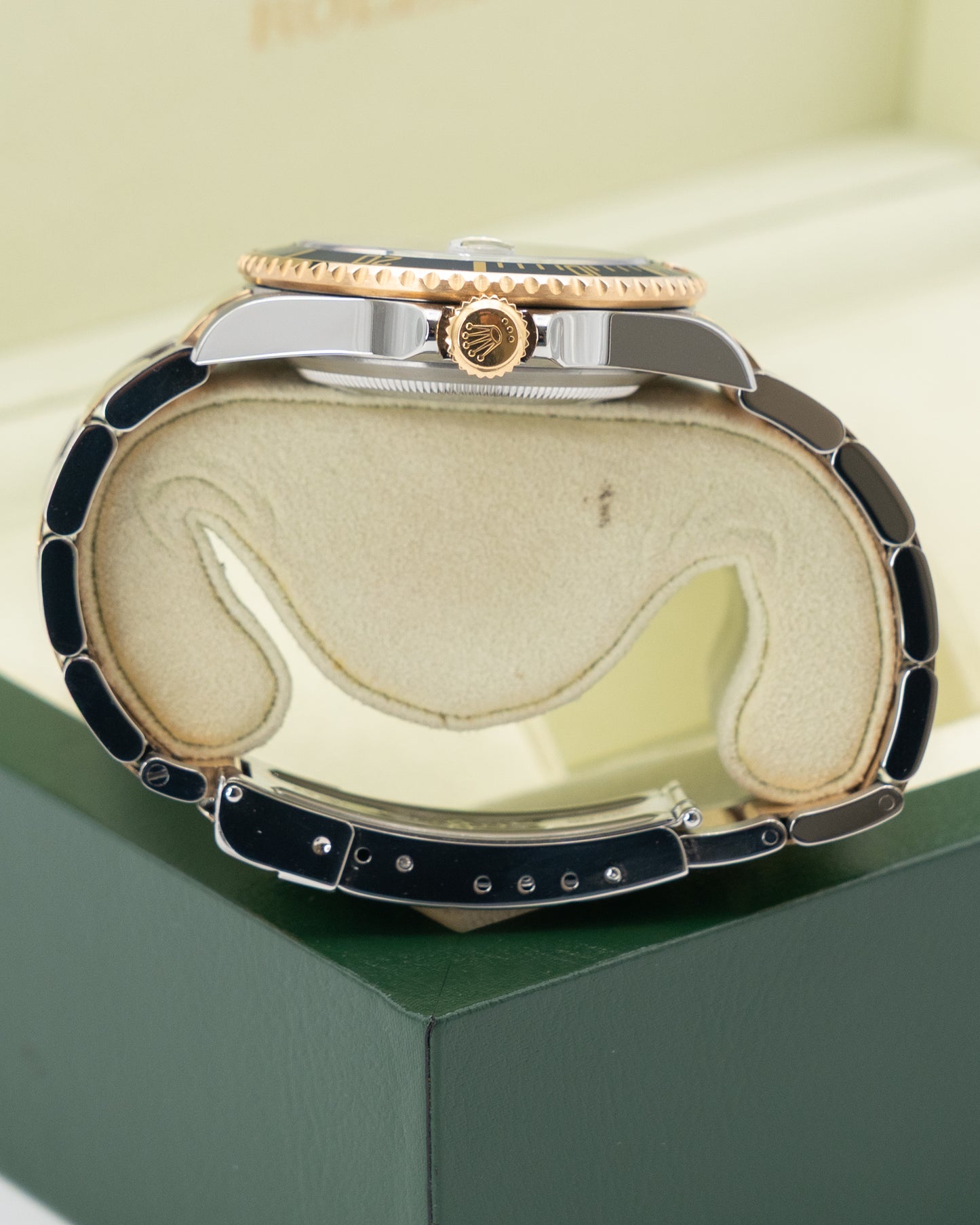 Rolex Submariner Date 40mm 16613LB Yellow Gold Bluesy