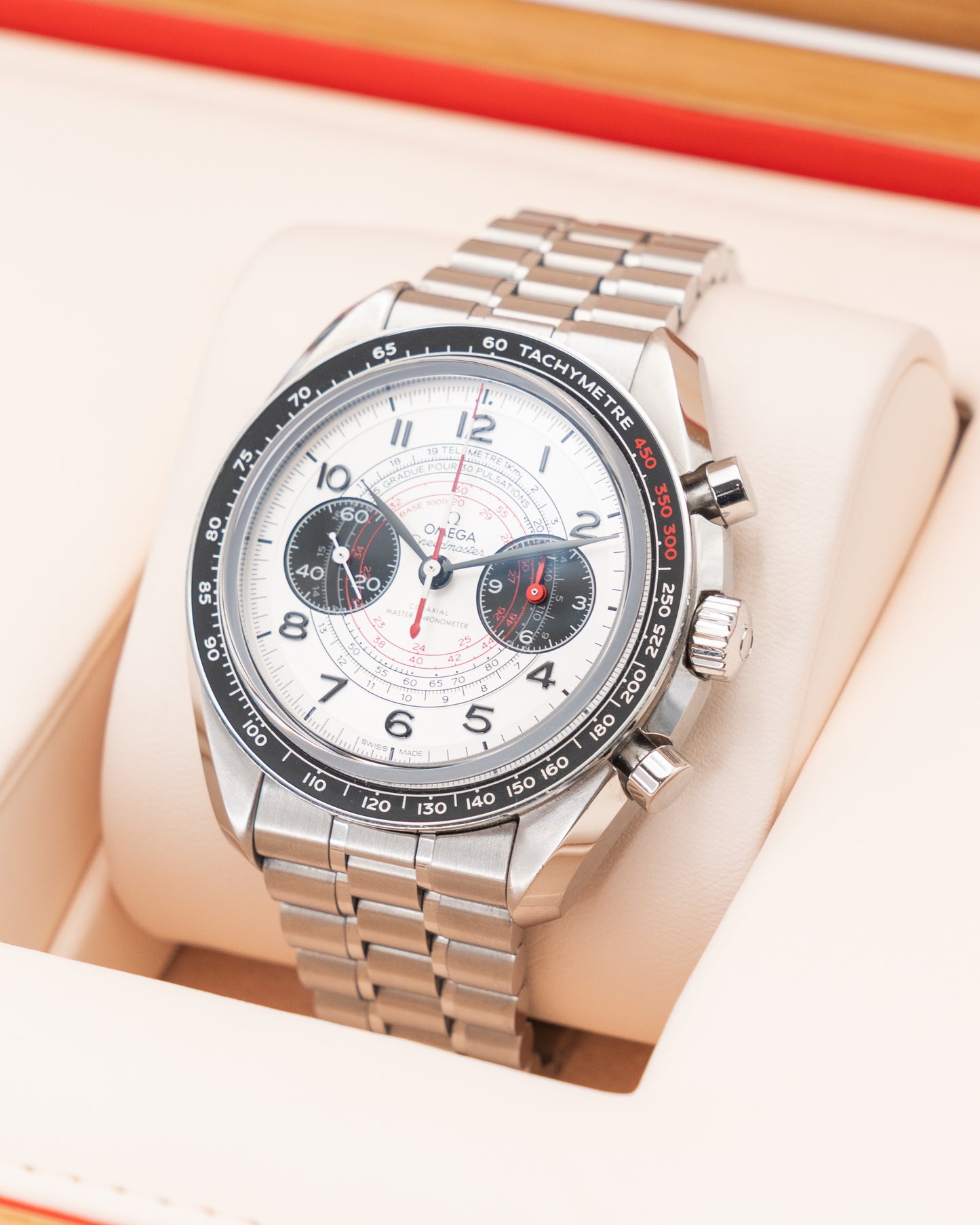 Omega Speedmaster Chronoscope 43mm 329.30.43.51.02.002 Co-Axial Silver Panda Manual Wind