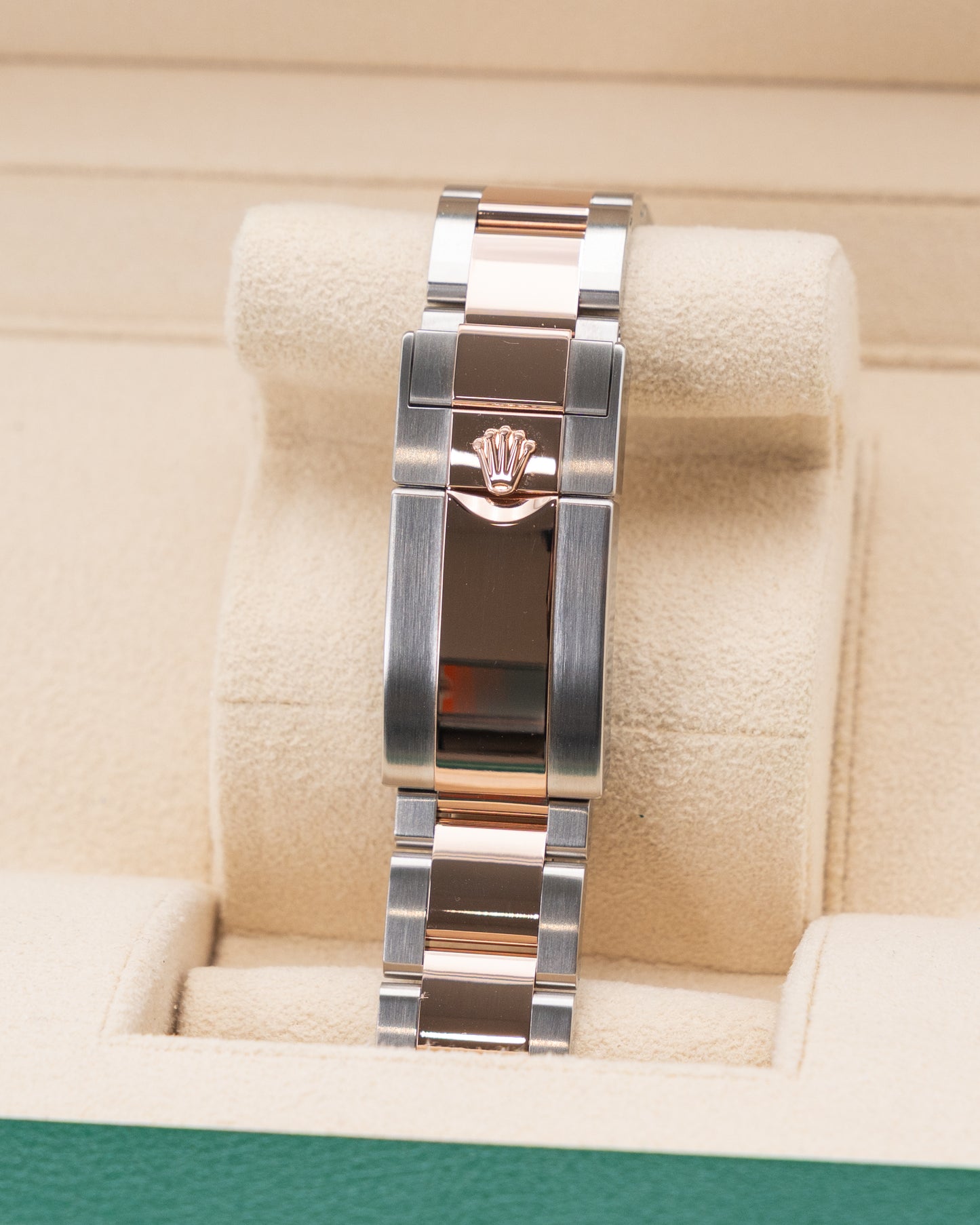 Rolex GMT Master II 40mm 126711CHNR Rootbeer Two Tone Rose Gold 2024