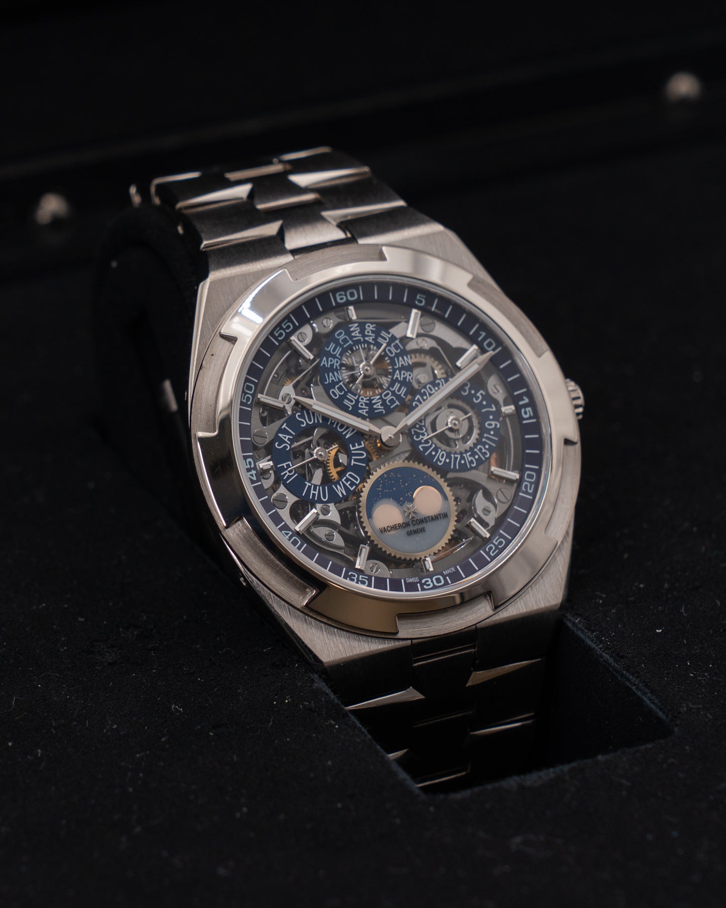 Vacheron Constantin Overseas 41.5mm 4300V/220G-B946 Ultra Thin Perpetual Calendar Skeleton 2022