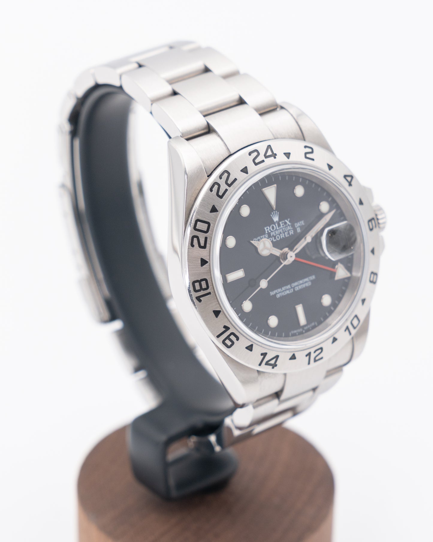 Rolex Explorer II 40mm 16570 Black Dial with Non Fliplock Clasp S Serial