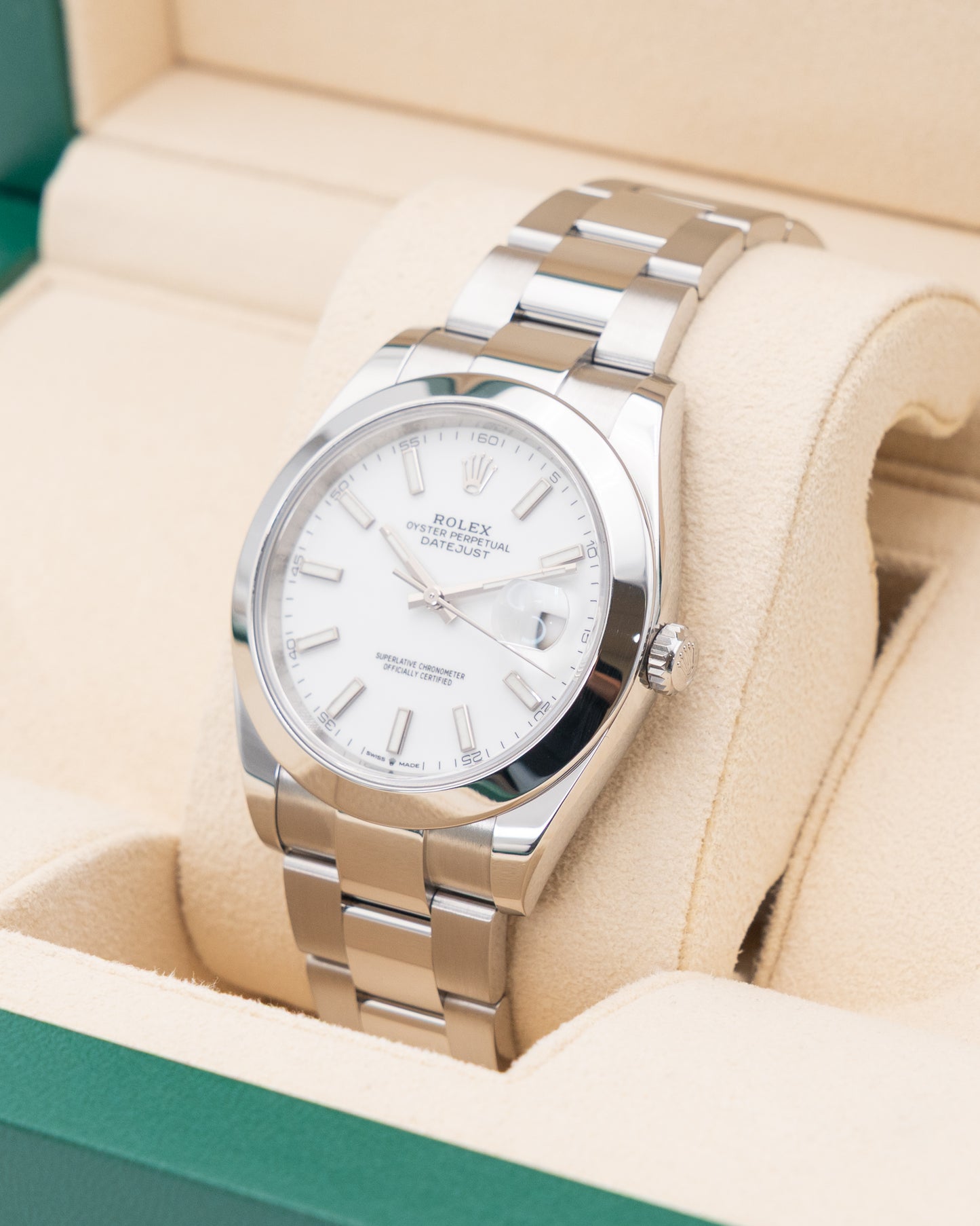 Rolex Datejust 41mm 126300 White Stick Dial Smooth Bezel Oyster 2023