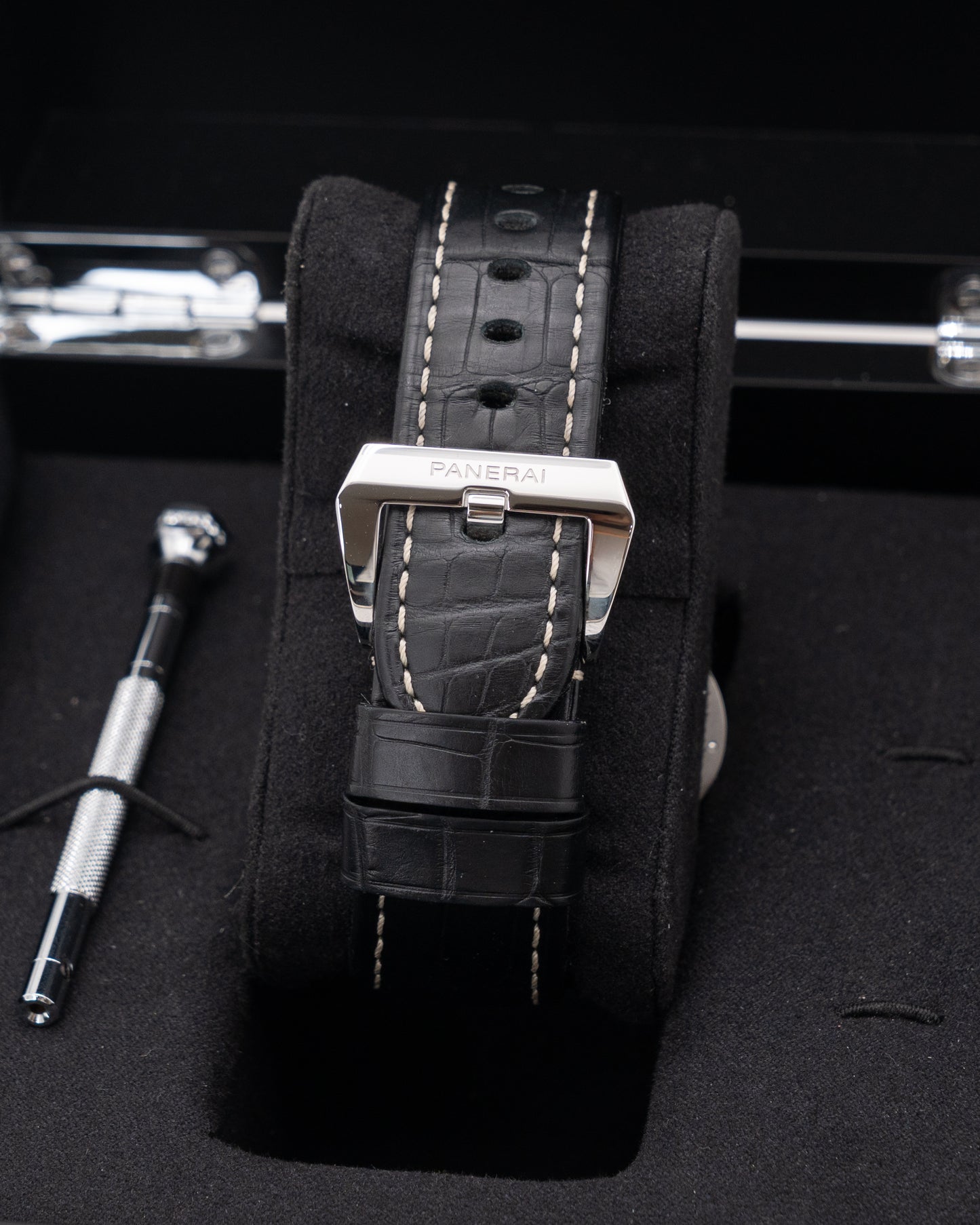Panerai Luminor Base Logo 44mm PAM01086 Black