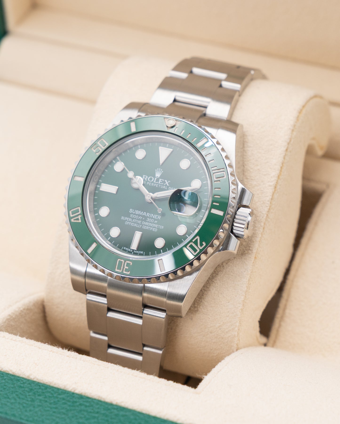 Rolex Submariner Date 40mm 116610LV Hulk Green Dial 2015
