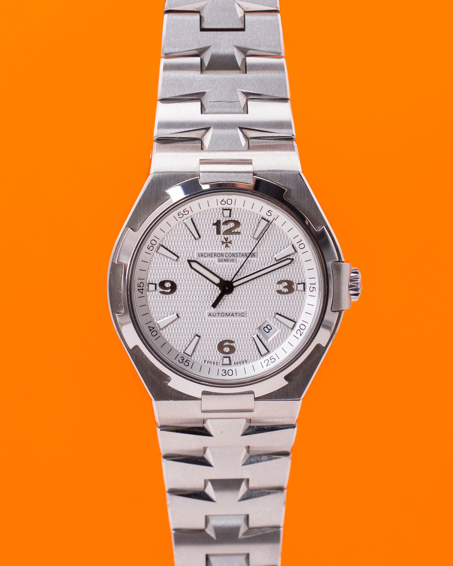 Vacheron Constantin Overseas 42mm 47040/B01A-9093 Gen 2 White Dial