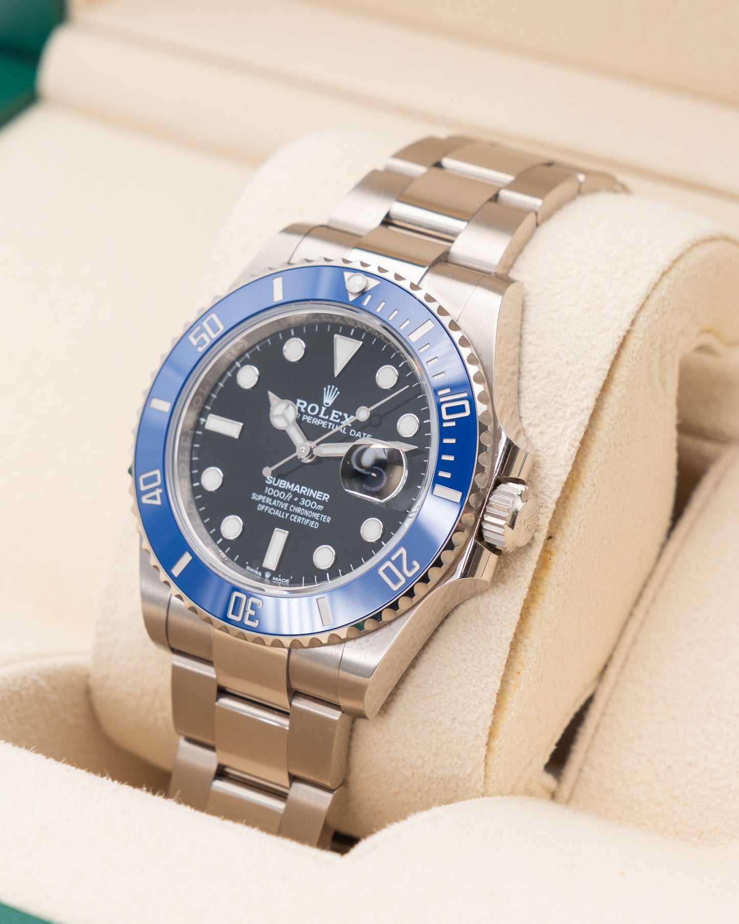 Rolex Submariner Date 41mm 126619LB Cookie Monster White Gold Blue Bezel 2023