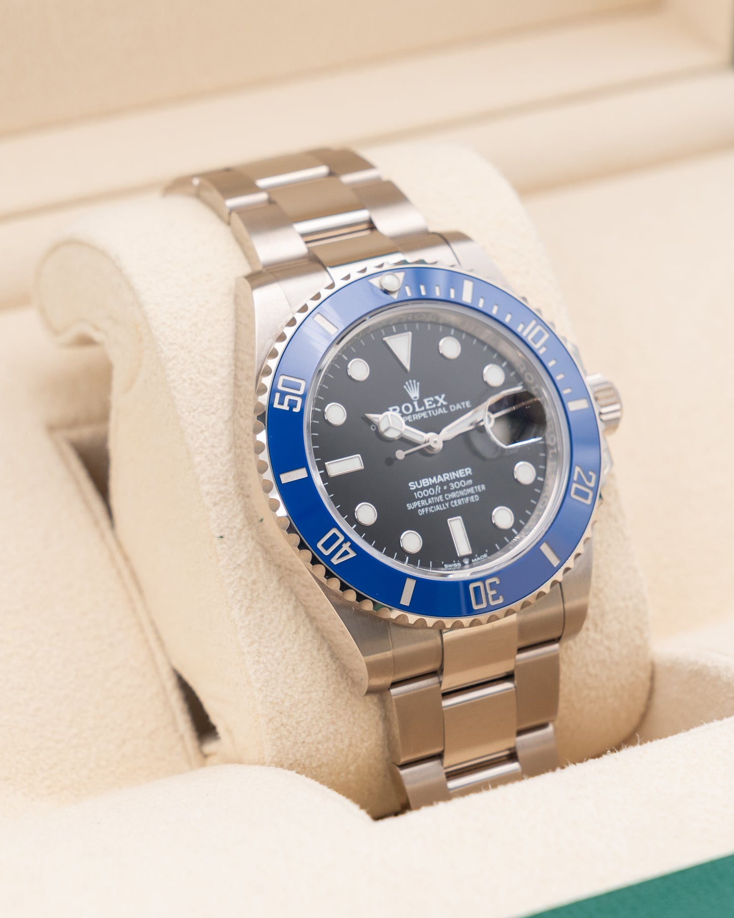 Rolex Submariner Date 41mm 126619LB Cookie Monster White Gold Blue Bezel 2023