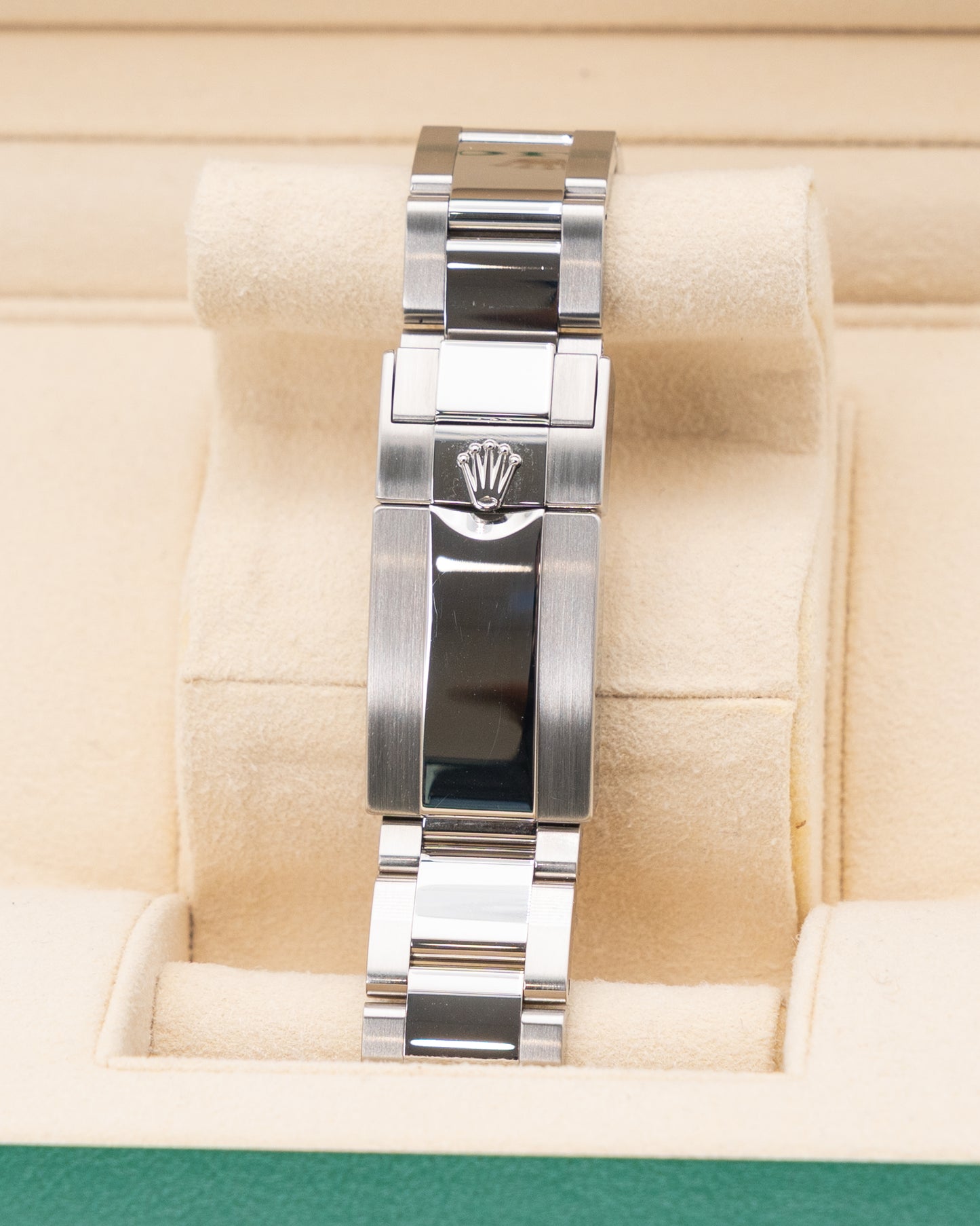 Rolex Daytona 40mm 126500LN White Dial Panda 2024