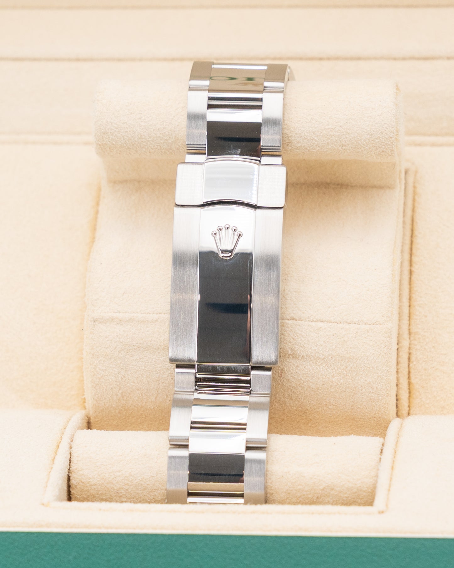Rolex Datejust II 41mm 116334 Silver Diamond Dial Fluted Oyster 2017