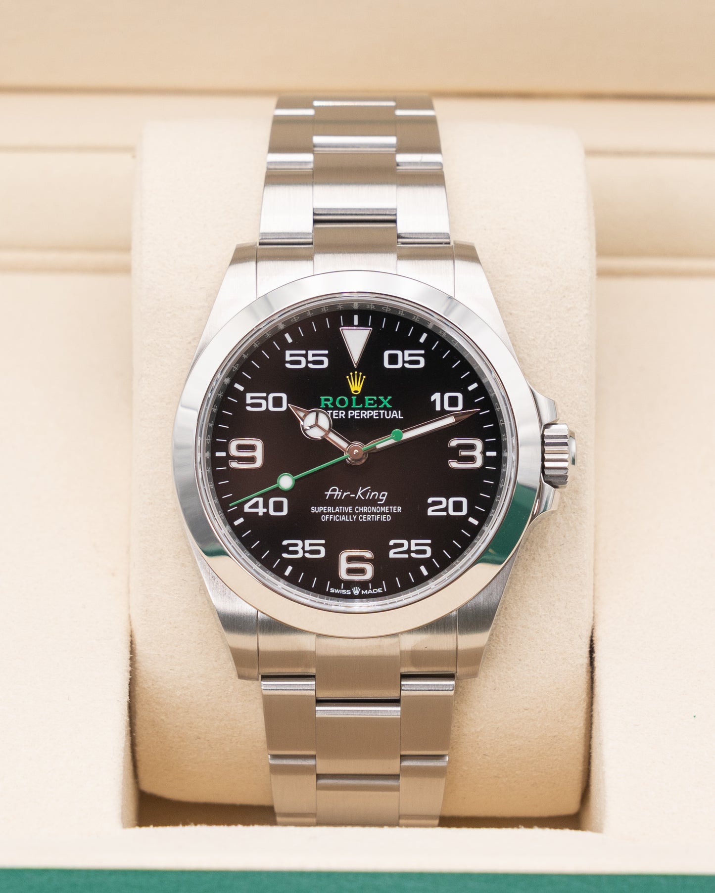UNWORN 2025 Rolex Airking 40mm 126900 Black Dial 2025