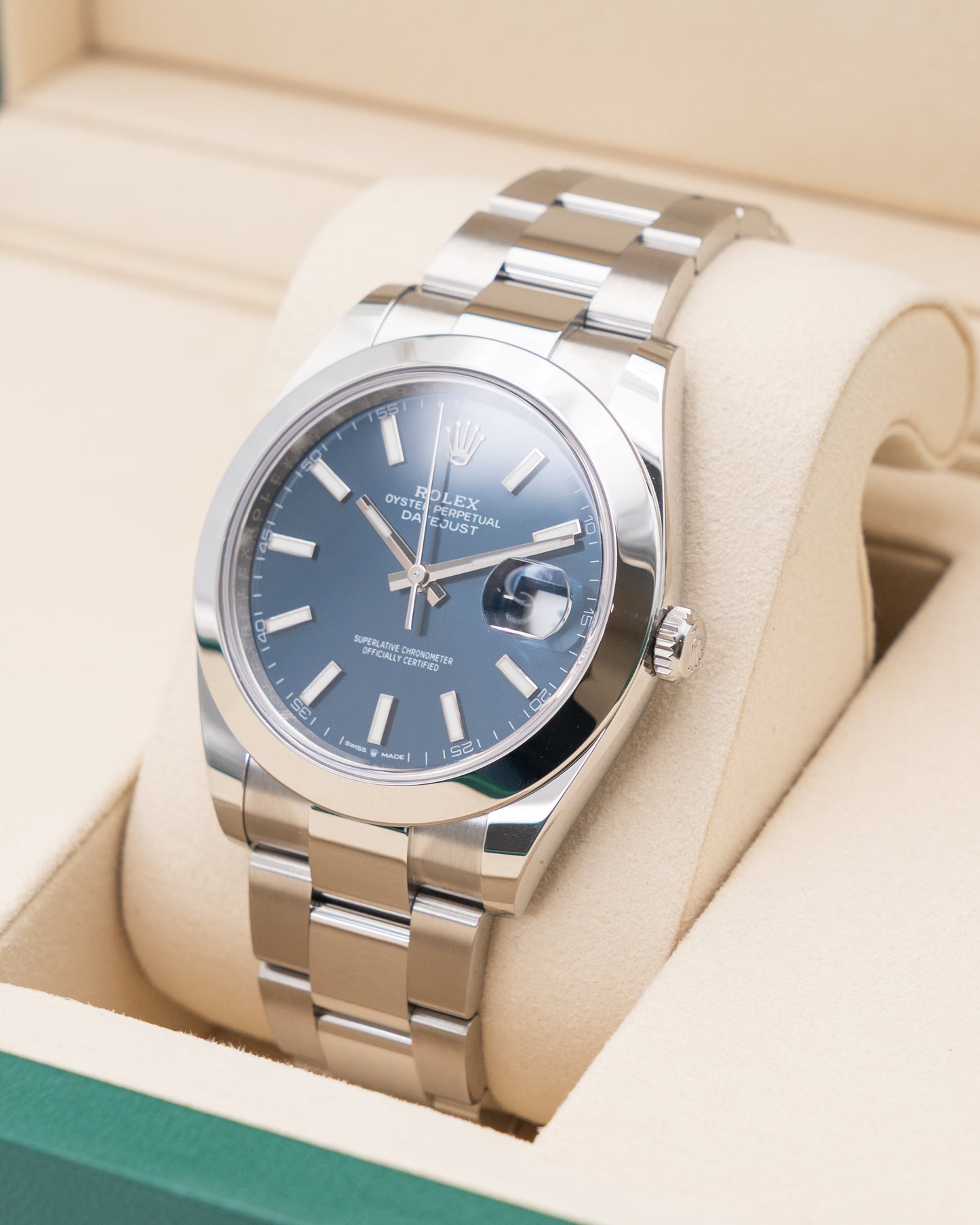 UNWORN 2025 Rolex Datejust 41mm 126300 Blue Stick Dial Smooth Oyster 2025