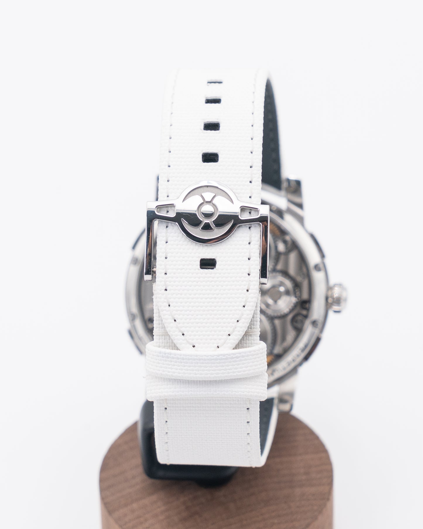 MB&F Legacy Machine Perpetual Steel Salmon 44mm 03.SL.S Manual Wind 2025