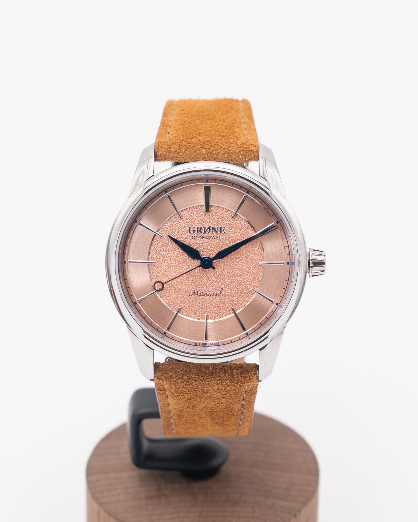 NEW UNWORN Gröne Manueel One Bart's One 38.5mm Salmon Dial 2025