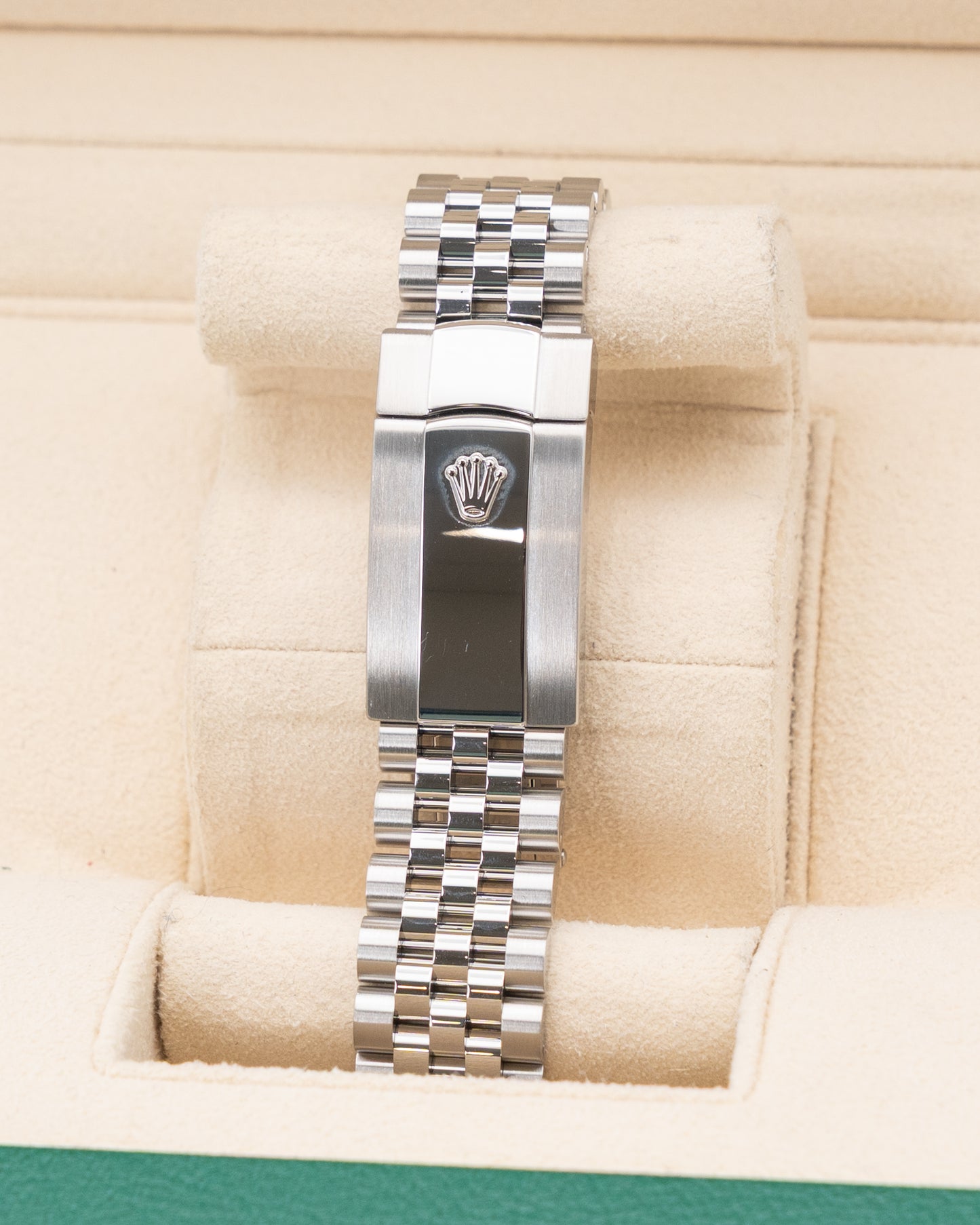 Rolex Datejust 41mm 126334 Blue Index Dial Fluted Jubilee 2021