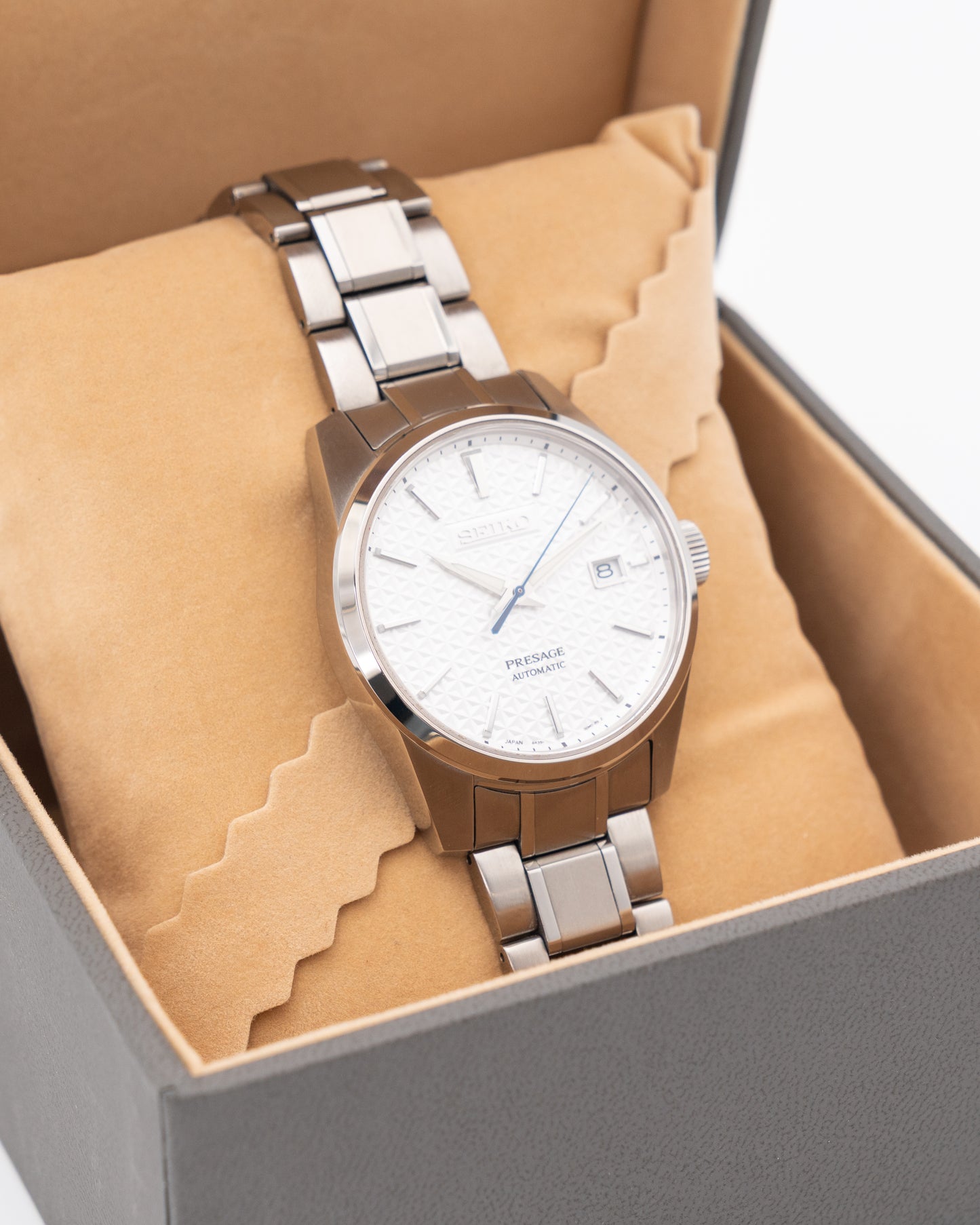 Seiko Presage 40mm 6R35-00V0 White Dial 2023
