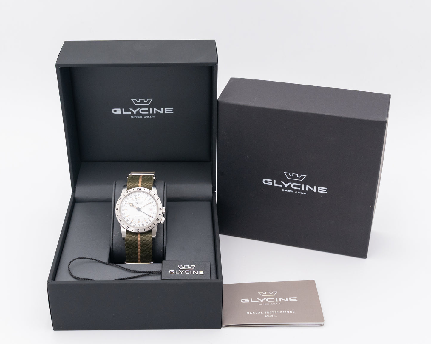 Glycine Airman Vintage The Chief GMT 40mm GL0473 White Dial