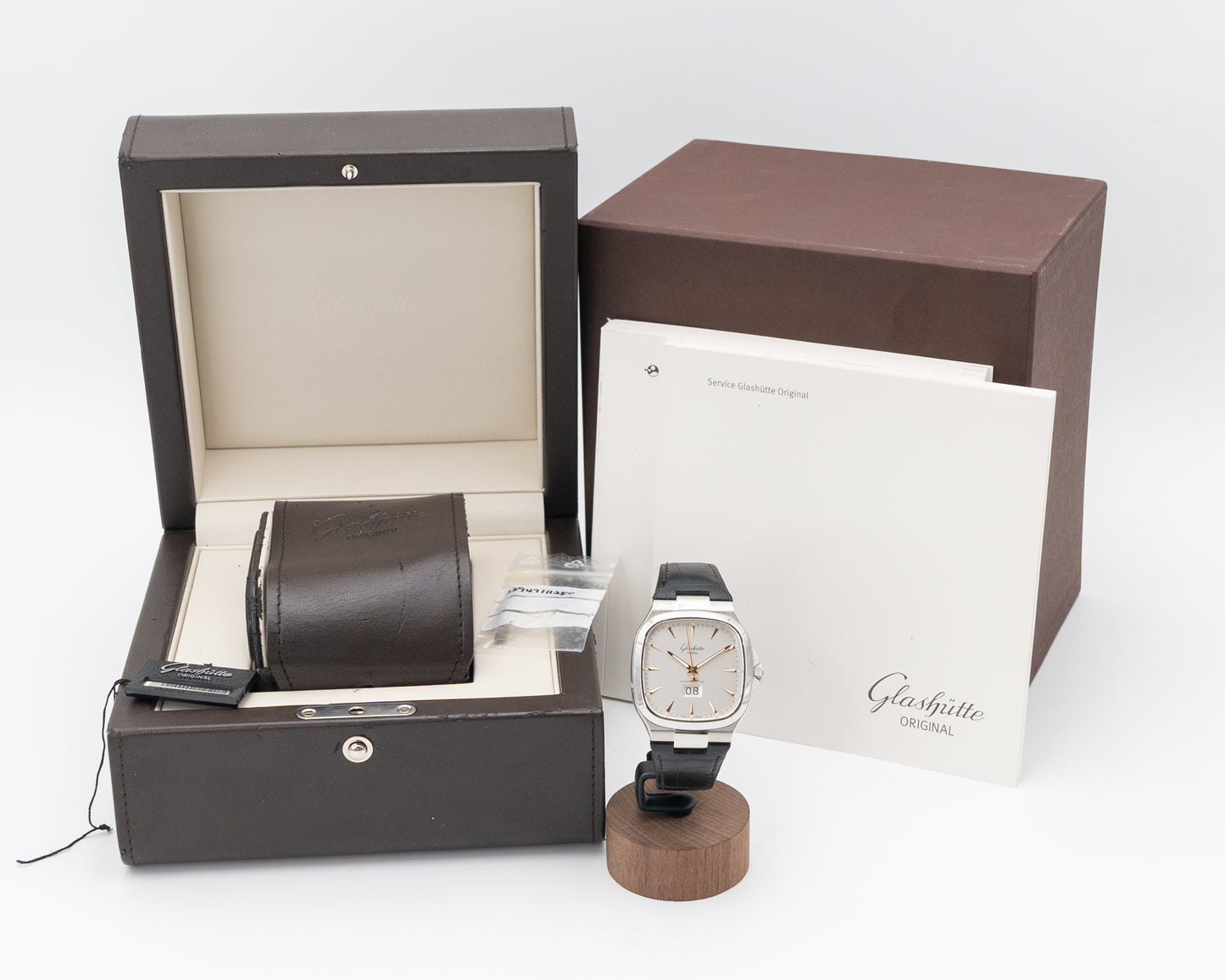 Glashutte Original Seventies Panorama 40mm 2-39-47-11-12-50 Vintage Line TV Case