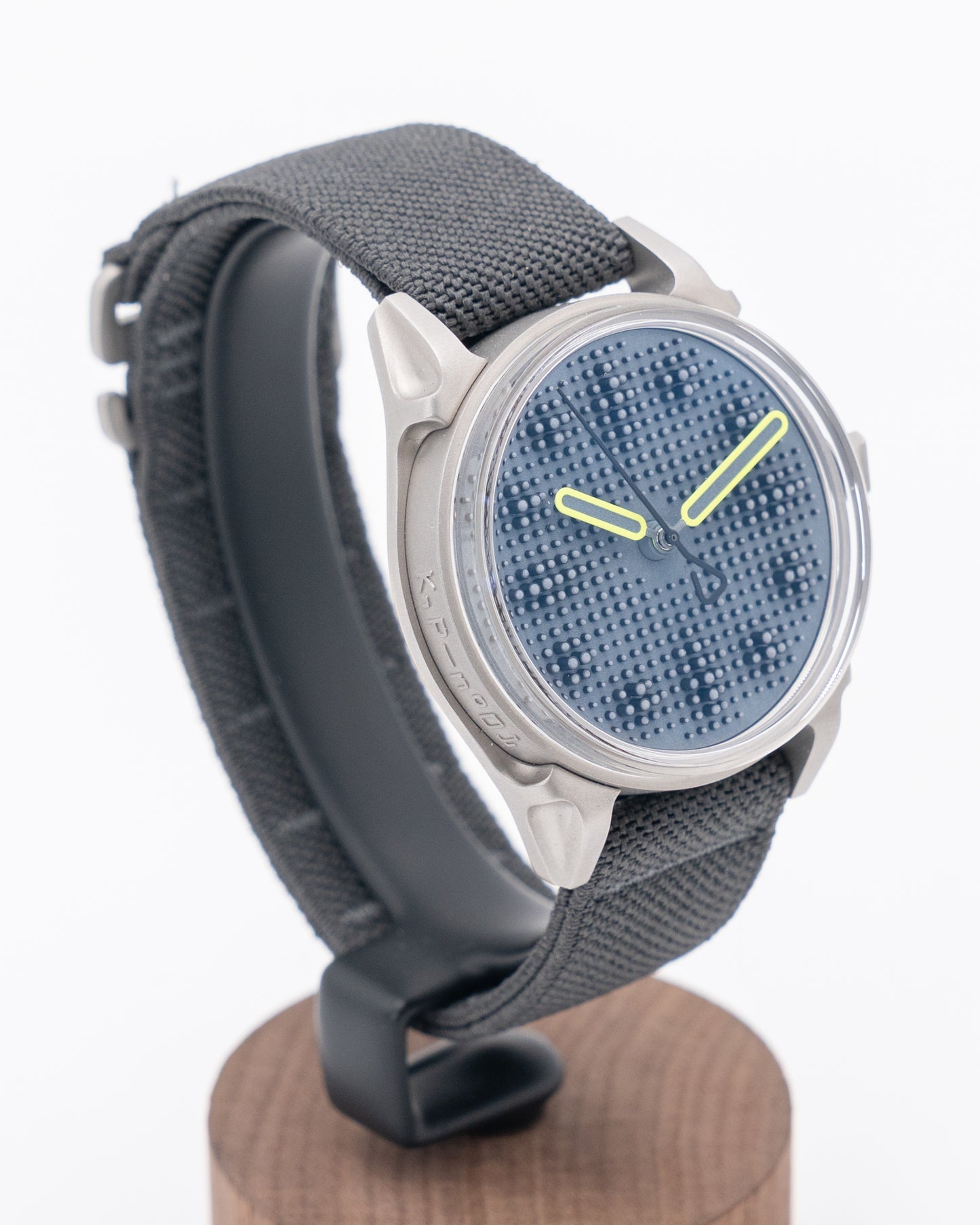Kollokium Projekt 01 40mm Variant E2 Grey Dial Green Hands 2025