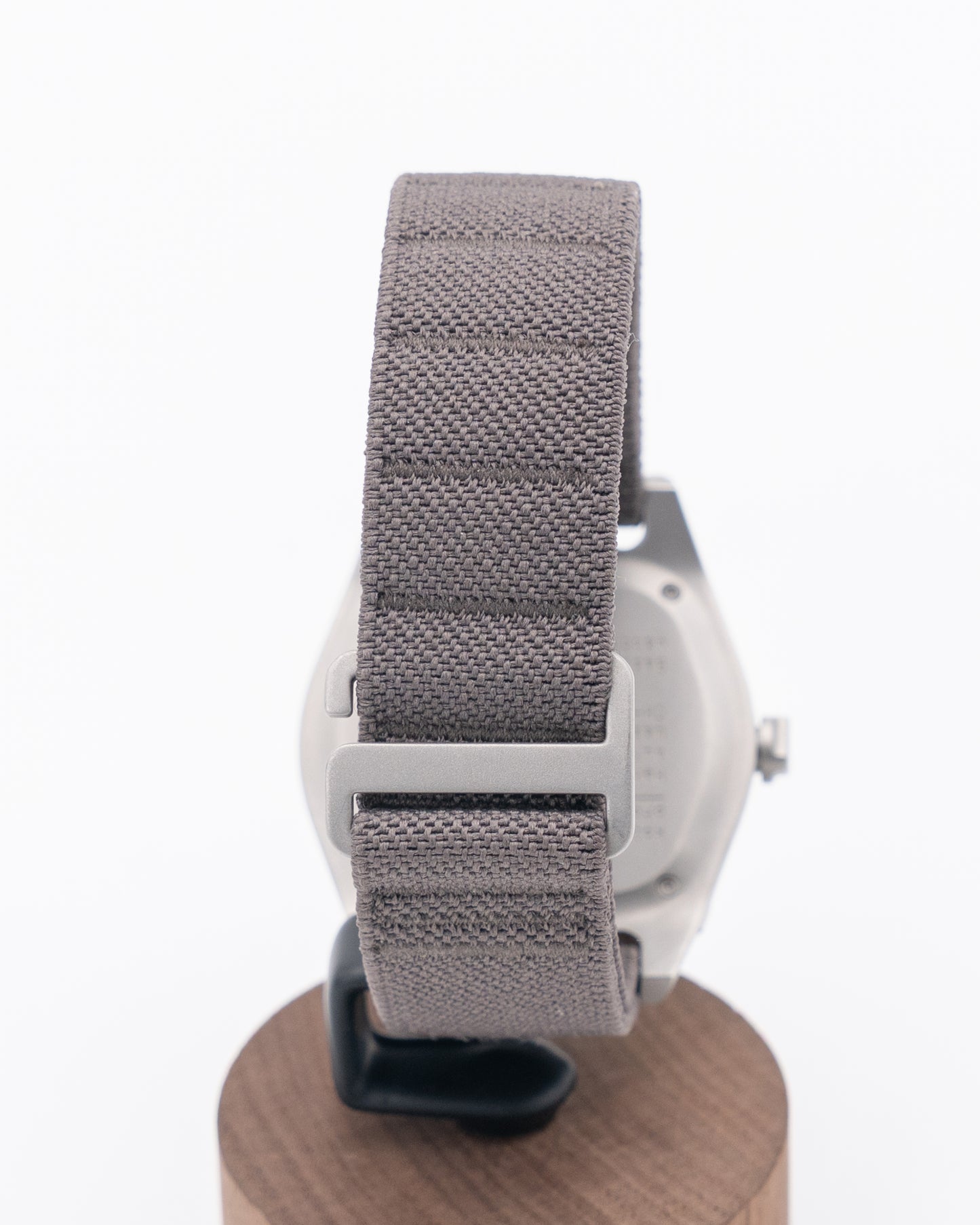 Kollokium Projekt 01 40mm Variant F Purple 2025