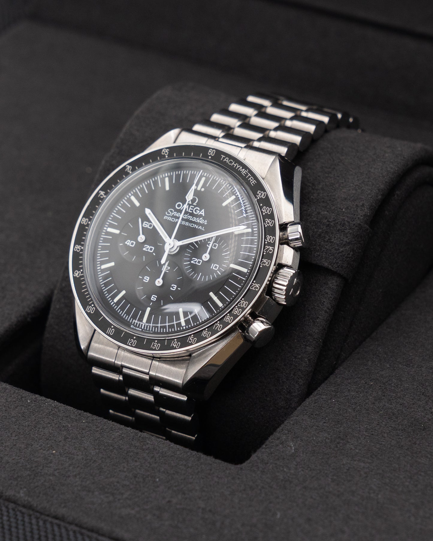 Omega Speedmaster Professional Moonwatch Hesalite 42mm 31030425001001 2025